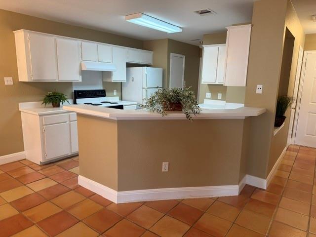 9701 Sugar Hill Dr Property Photo 3