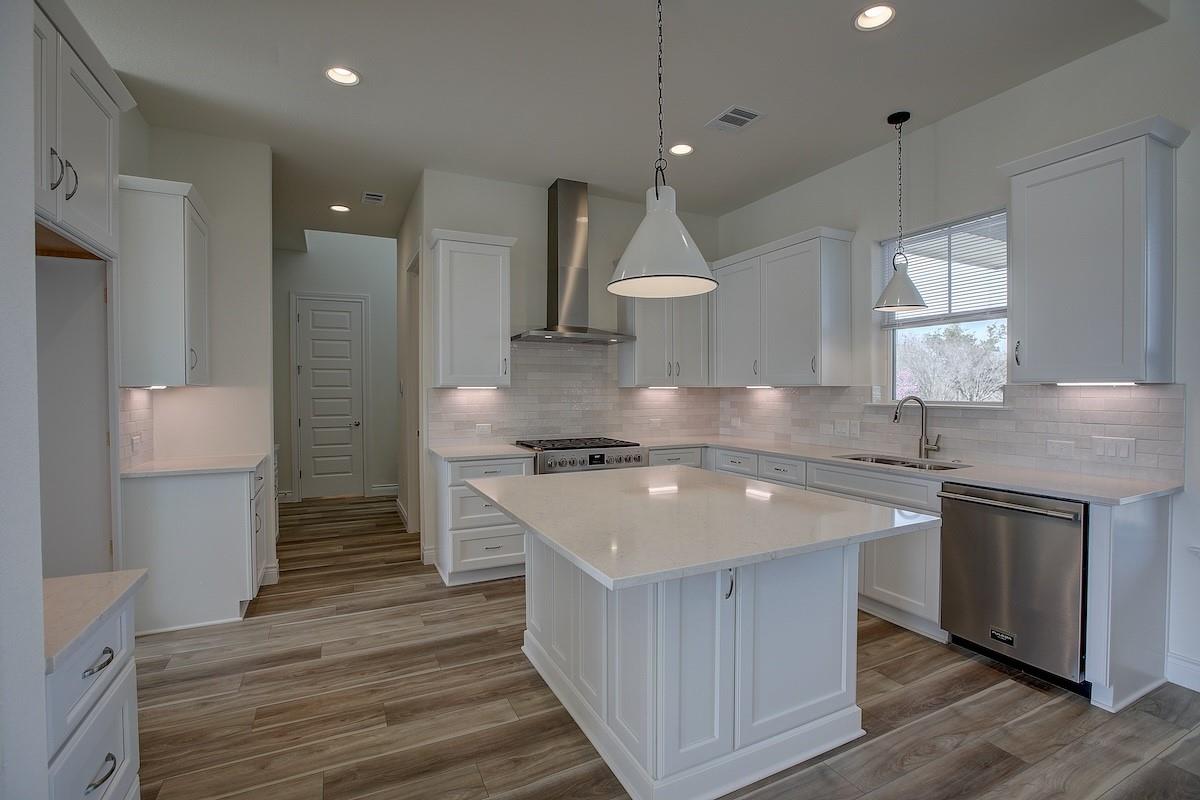 116 Retreat Pl Property Photo 17