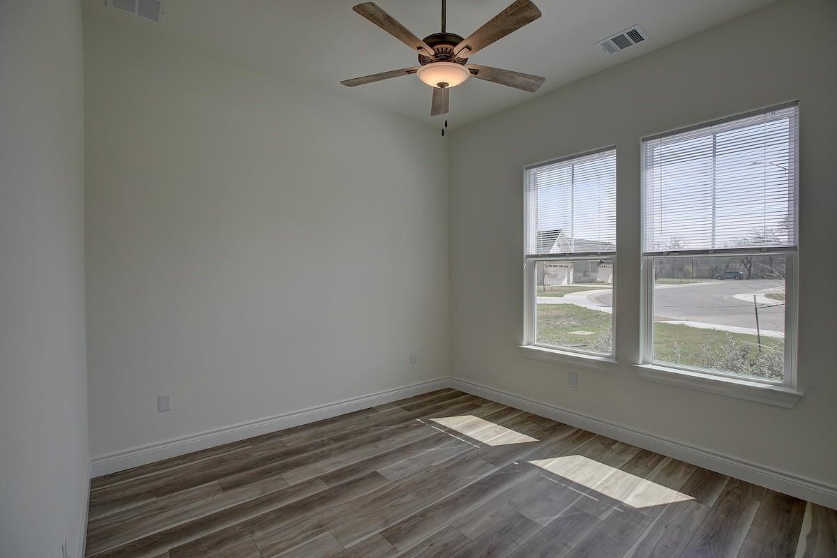116 Retreat Pl Property Photo 28