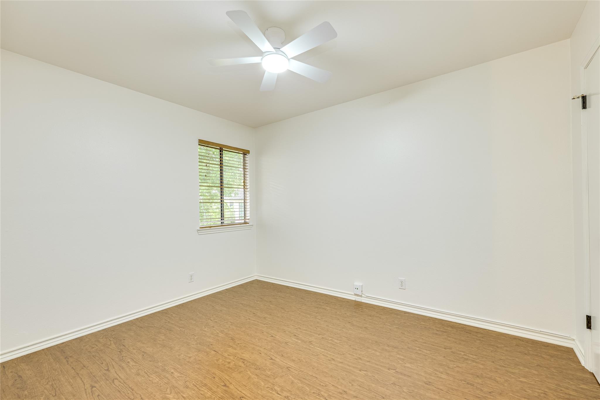 2500 Enfield Rd #9 Property Photo 19