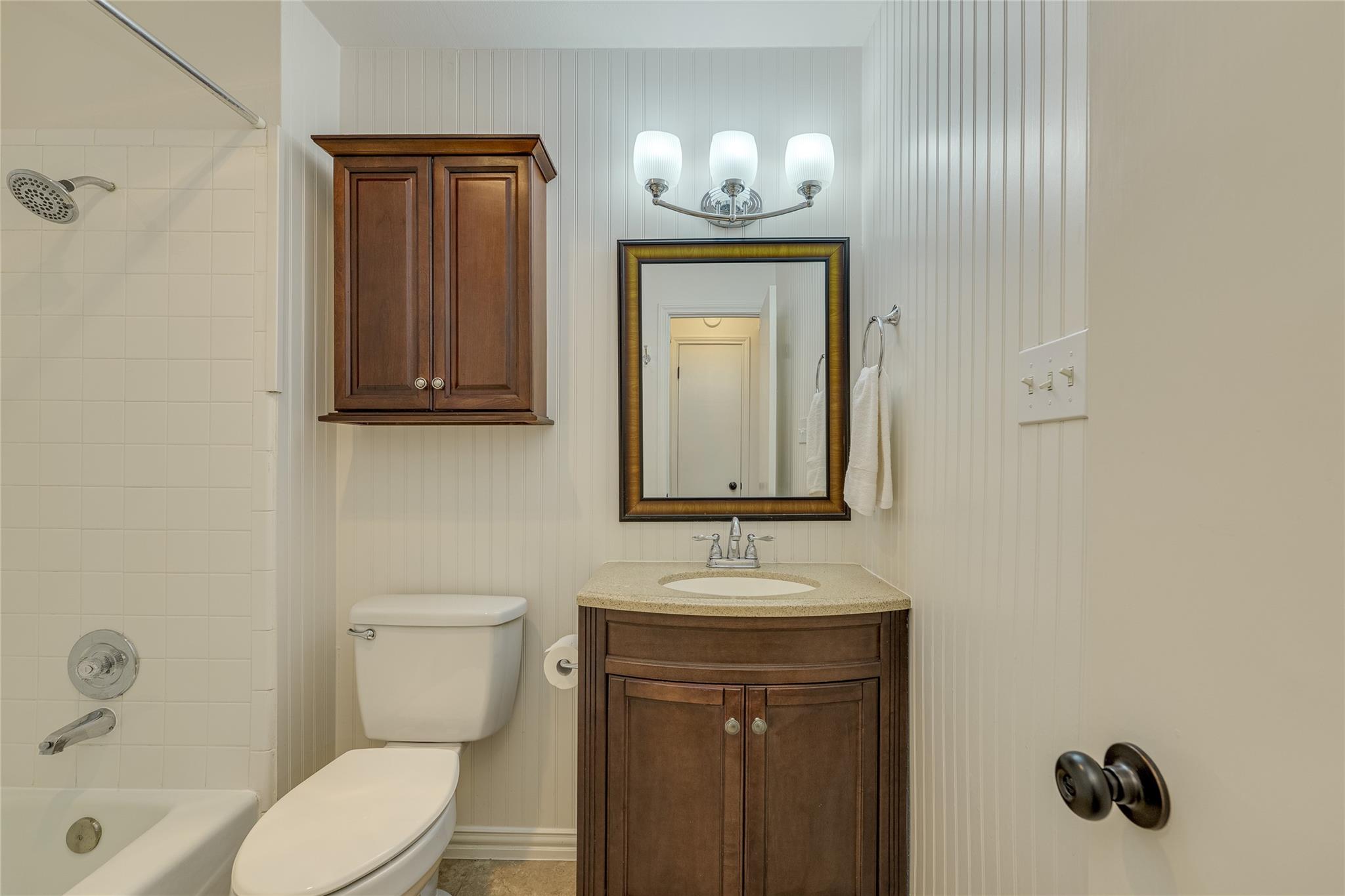 2500 Enfield Rd #9 Property Photo 22