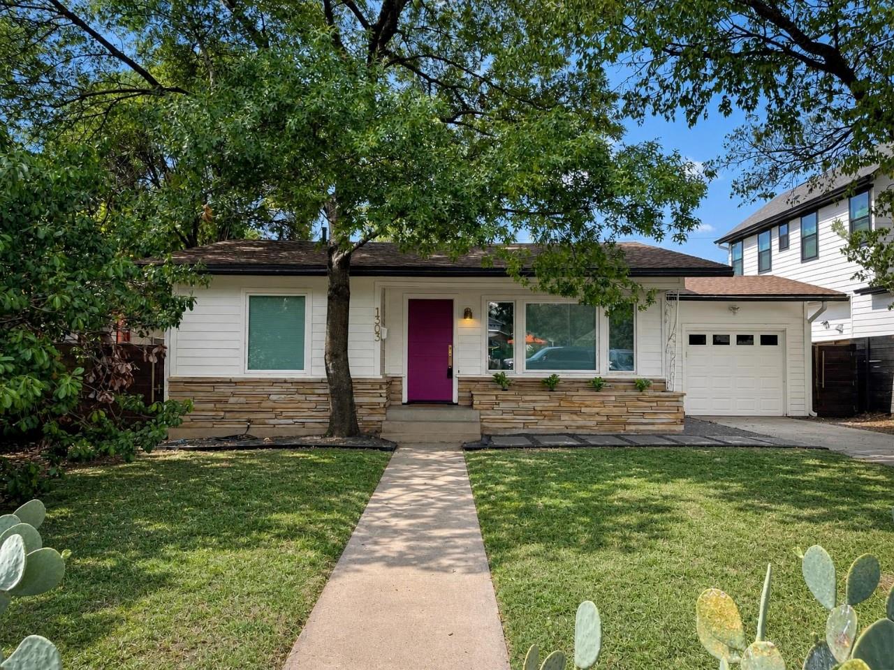 1303 Morrow St Property Photo 1