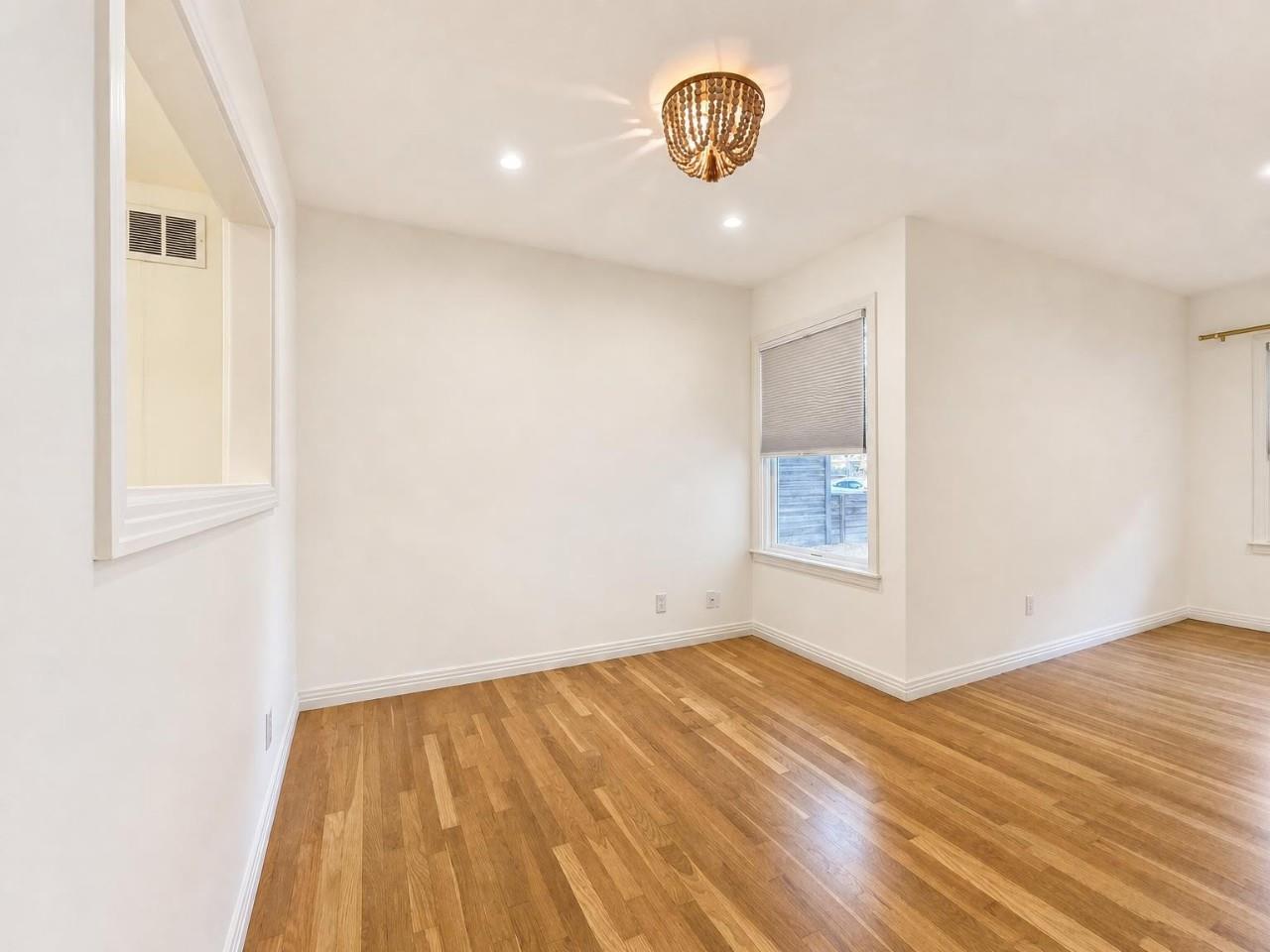 1303 Morrow St Property Photo 15