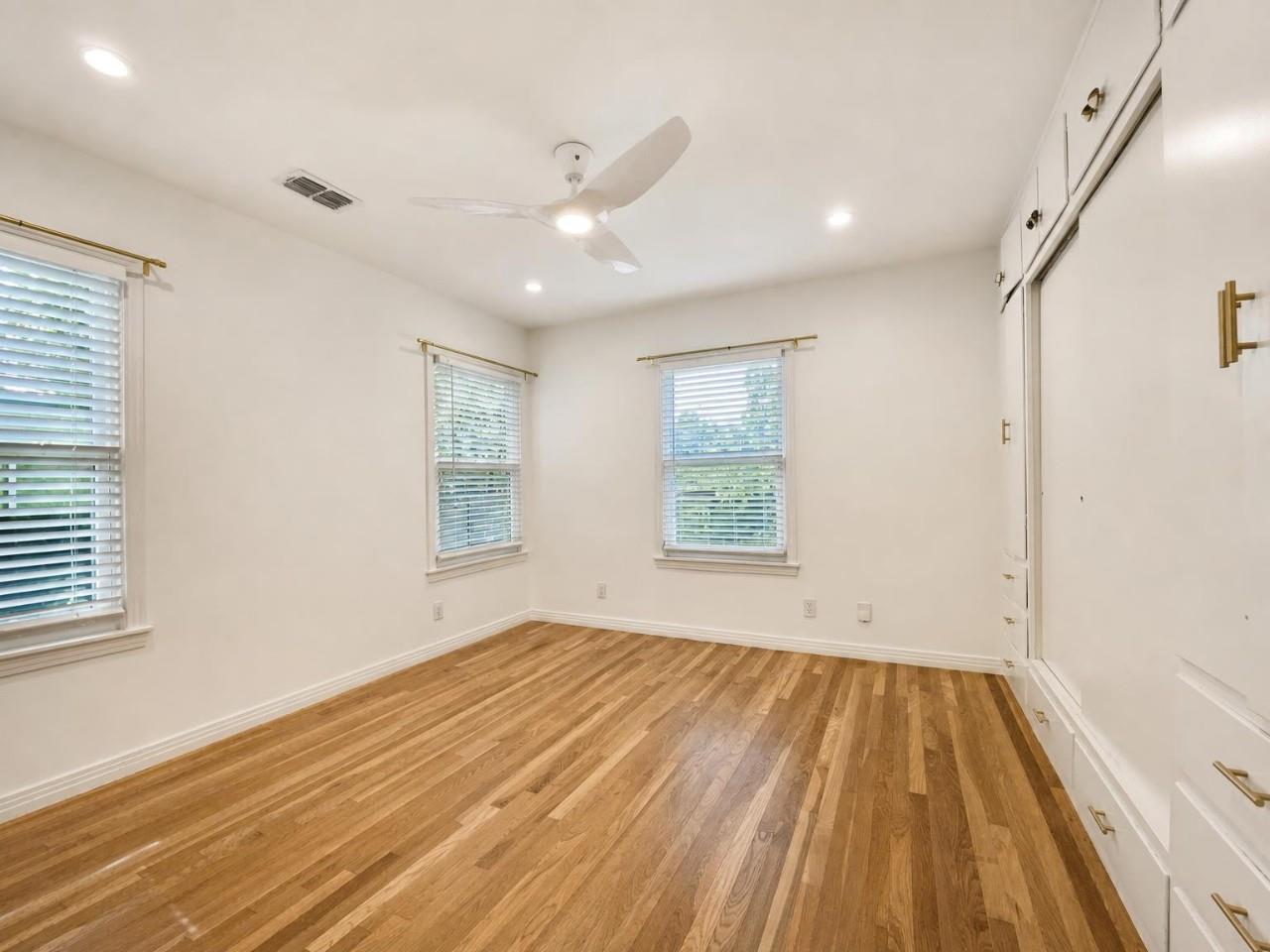 1303 Morrow St Property Photo 28