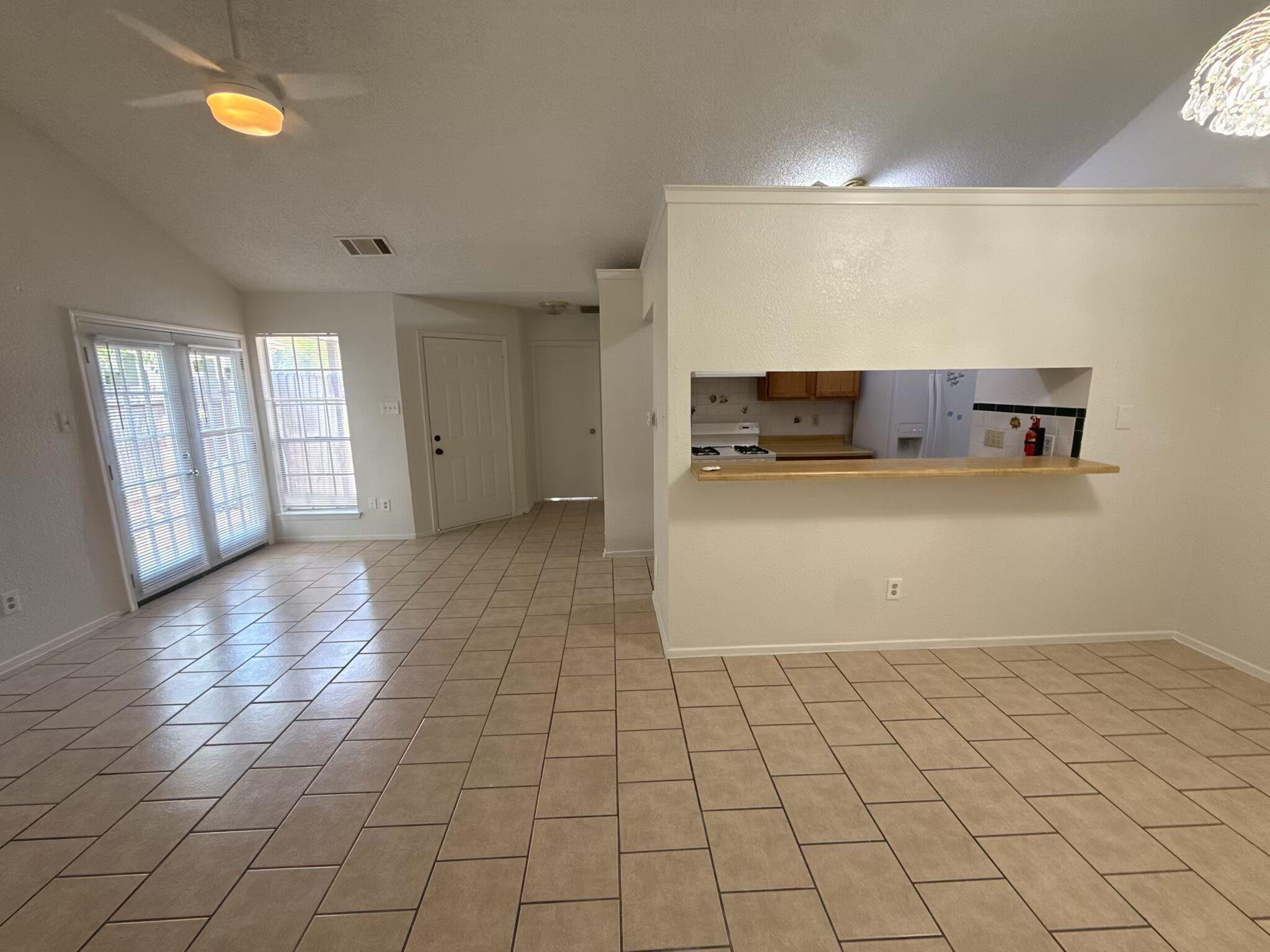 12308 Dellrey Dr #b Property Photo 3