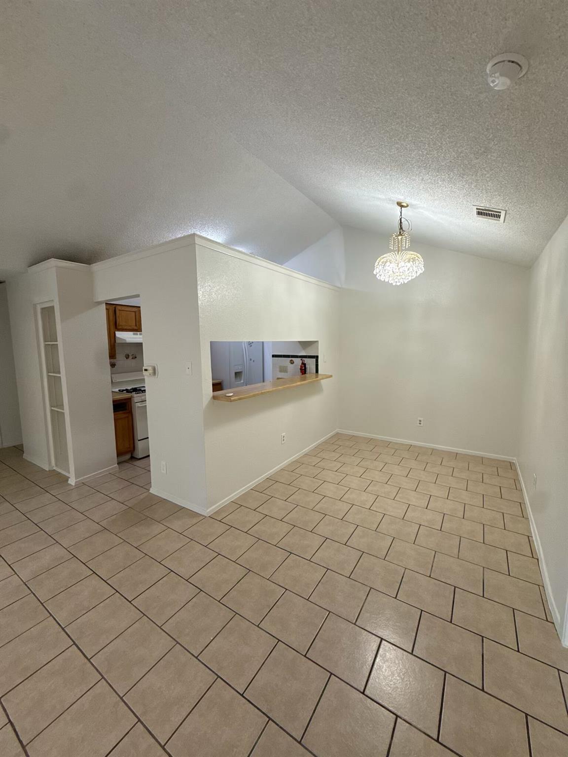 12308 Dellrey Dr #b Property Photo 5