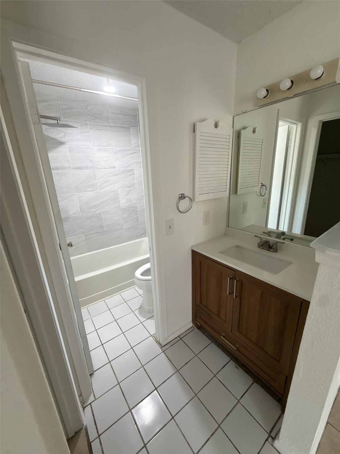 12308 Dellrey Dr #b Property Photo 13