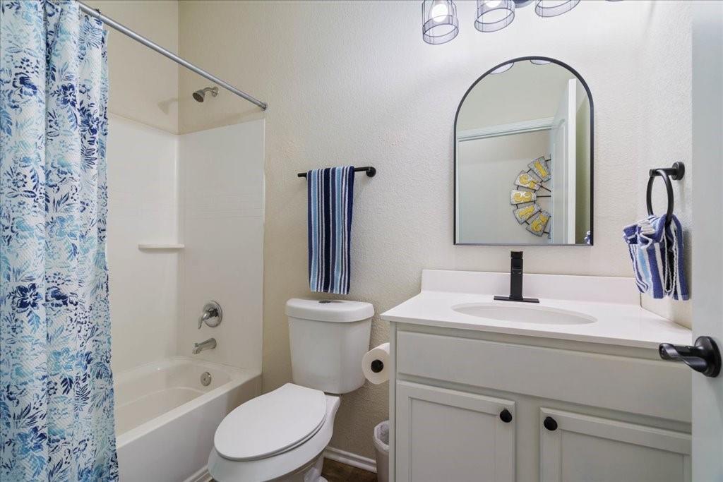 2208 Cliffbrake Way Property Photo 8