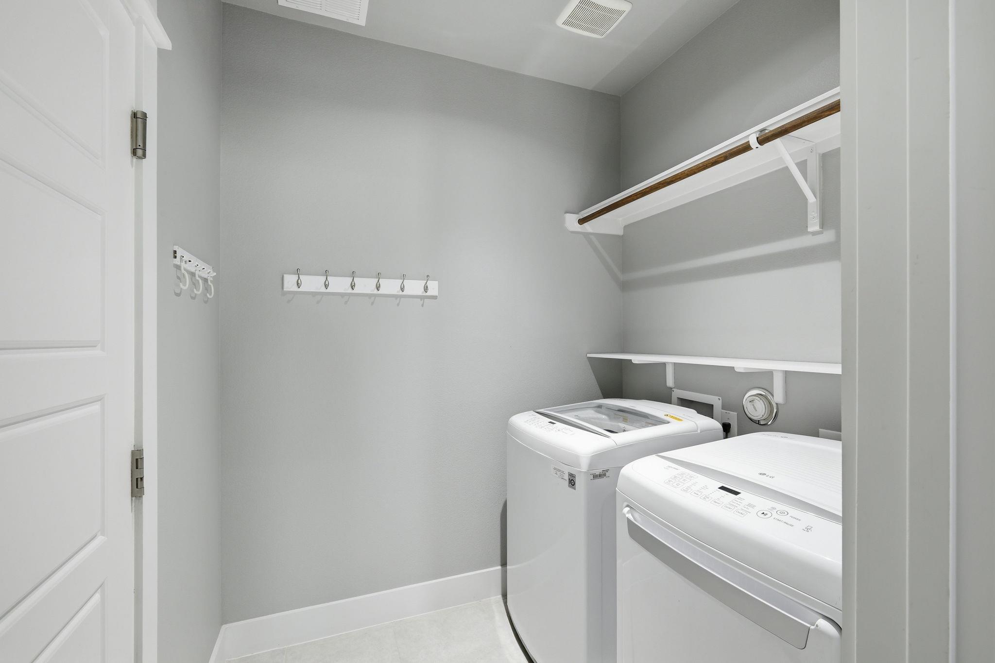 13701 Ronald W Reagan Blvd #29 Property Photo 14
