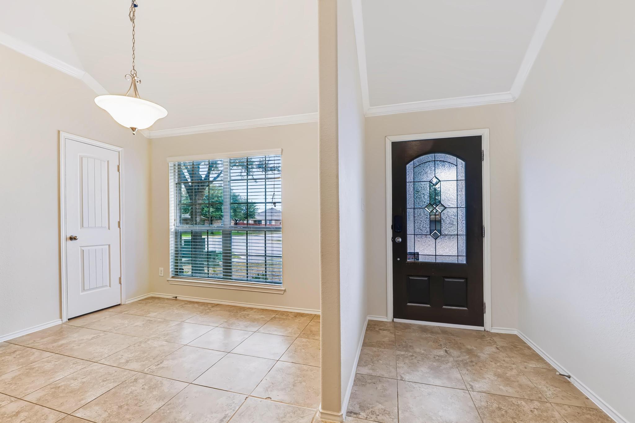 111 Sandstone Trl Property Photo 8