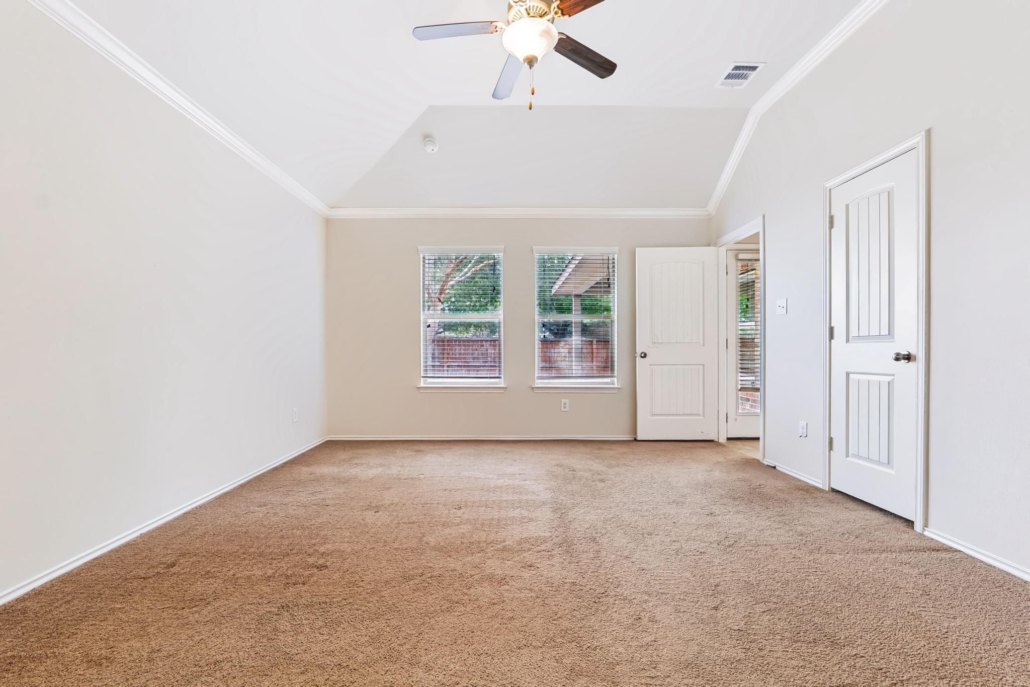 111 Sandstone Trl Property Photo 13
