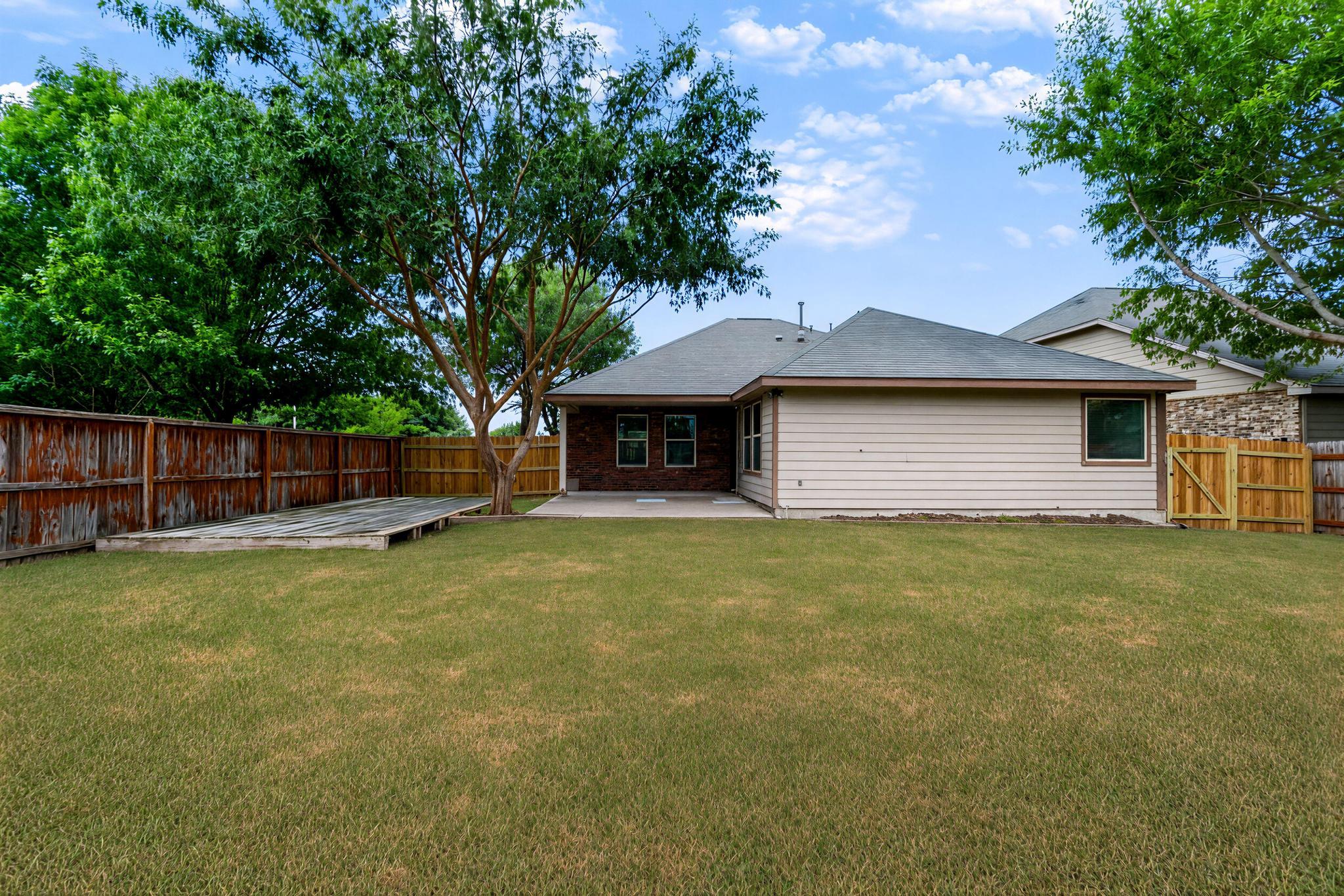 111 Sandstone Trl Property Photo 24