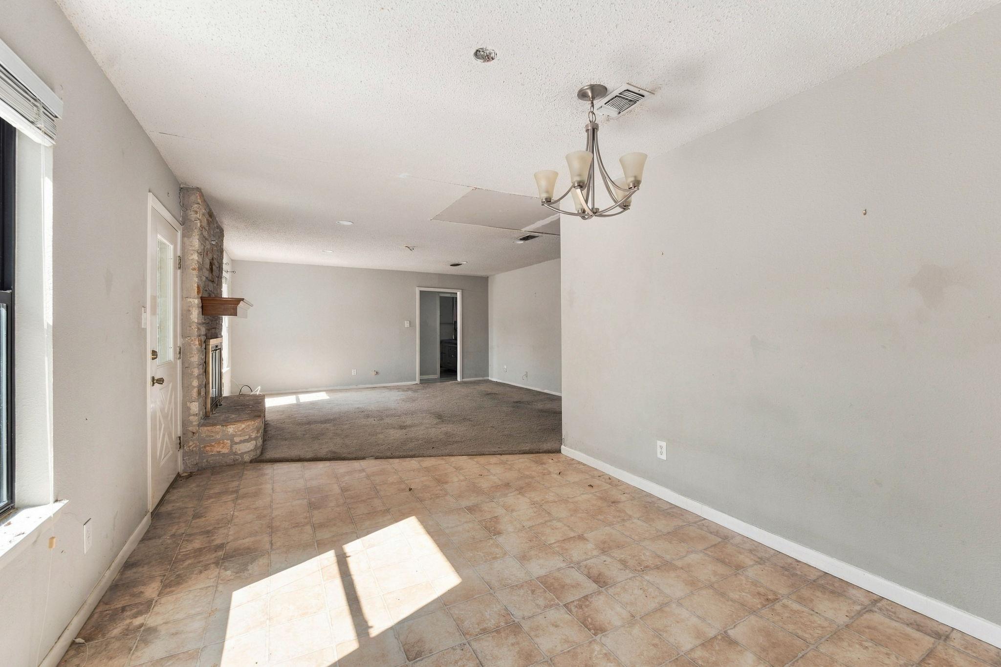 2105 Mildred Dr Property Photo 8
