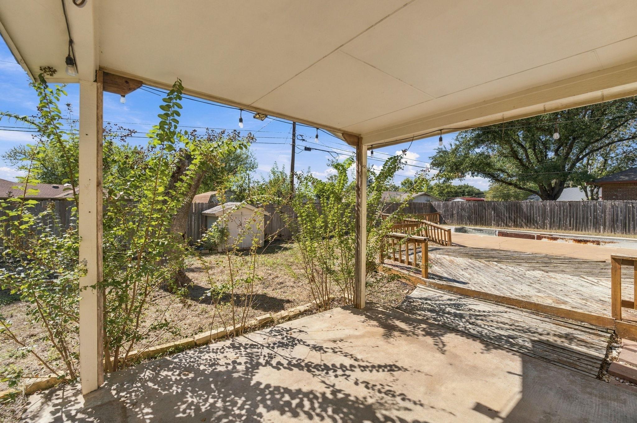 2105 Mildred Dr Property Photo 26