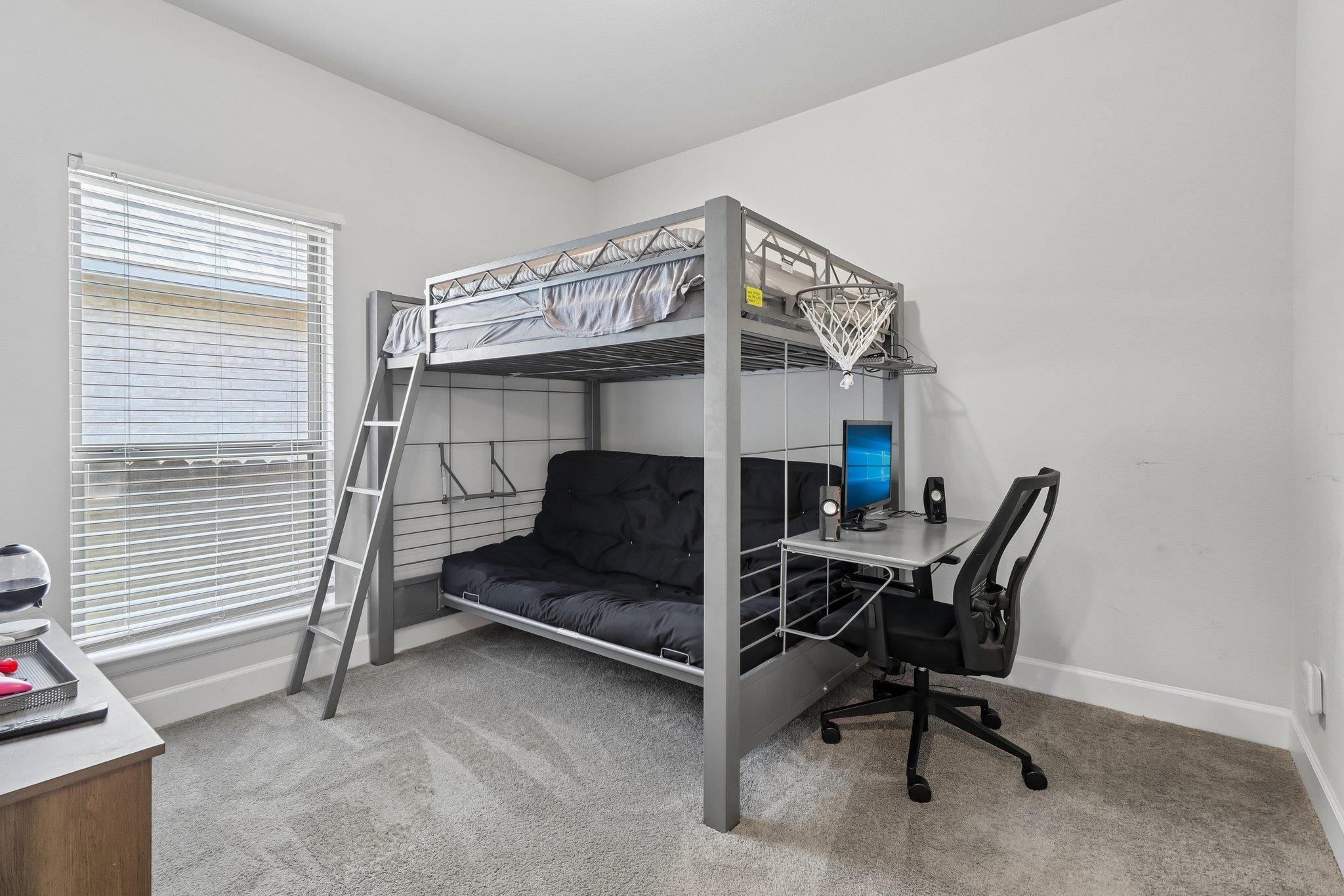 112 Chinaberry Bnd Property Photo 26
