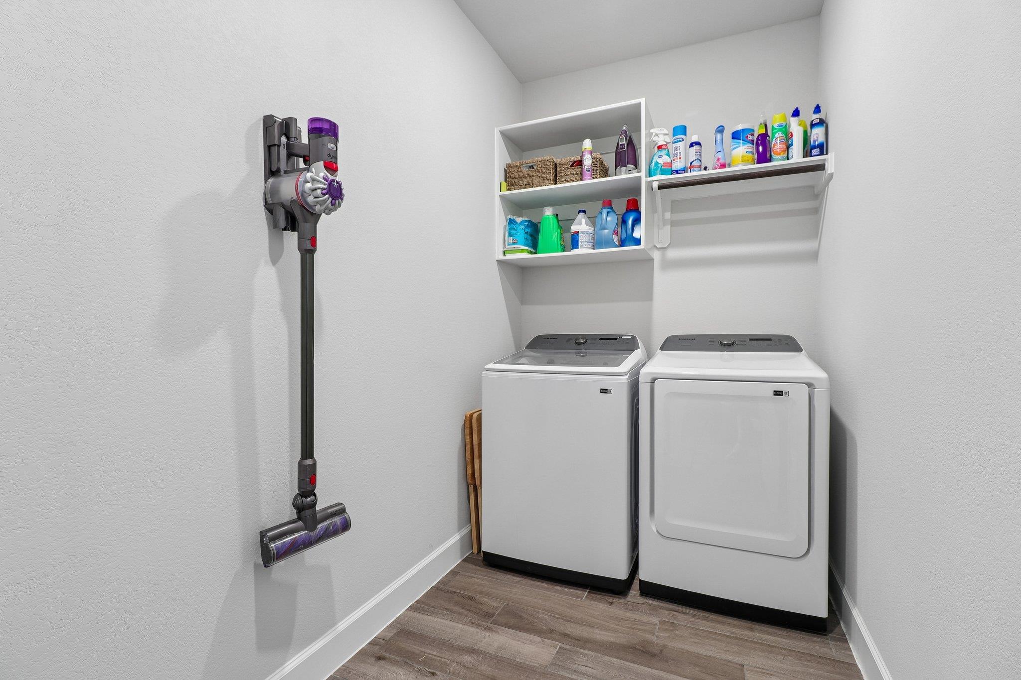 112 Chinaberry Bnd Property Photo 32
