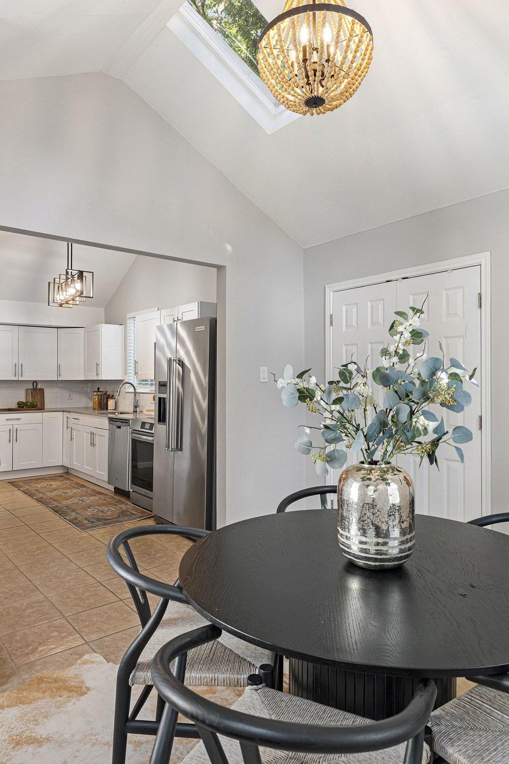 1709 Chicon St Property Photo 21
