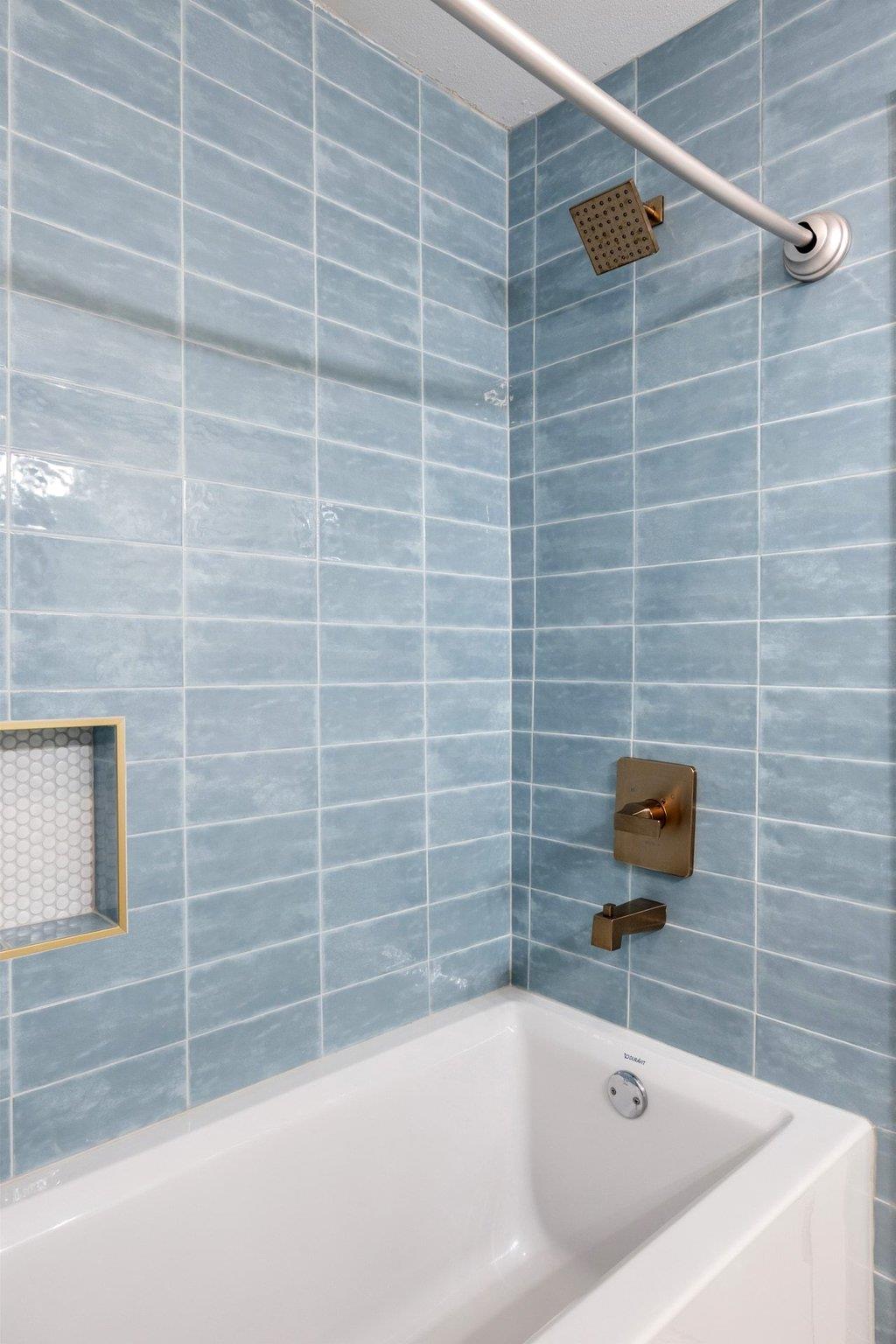 1709 Chicon St Property Photo 32