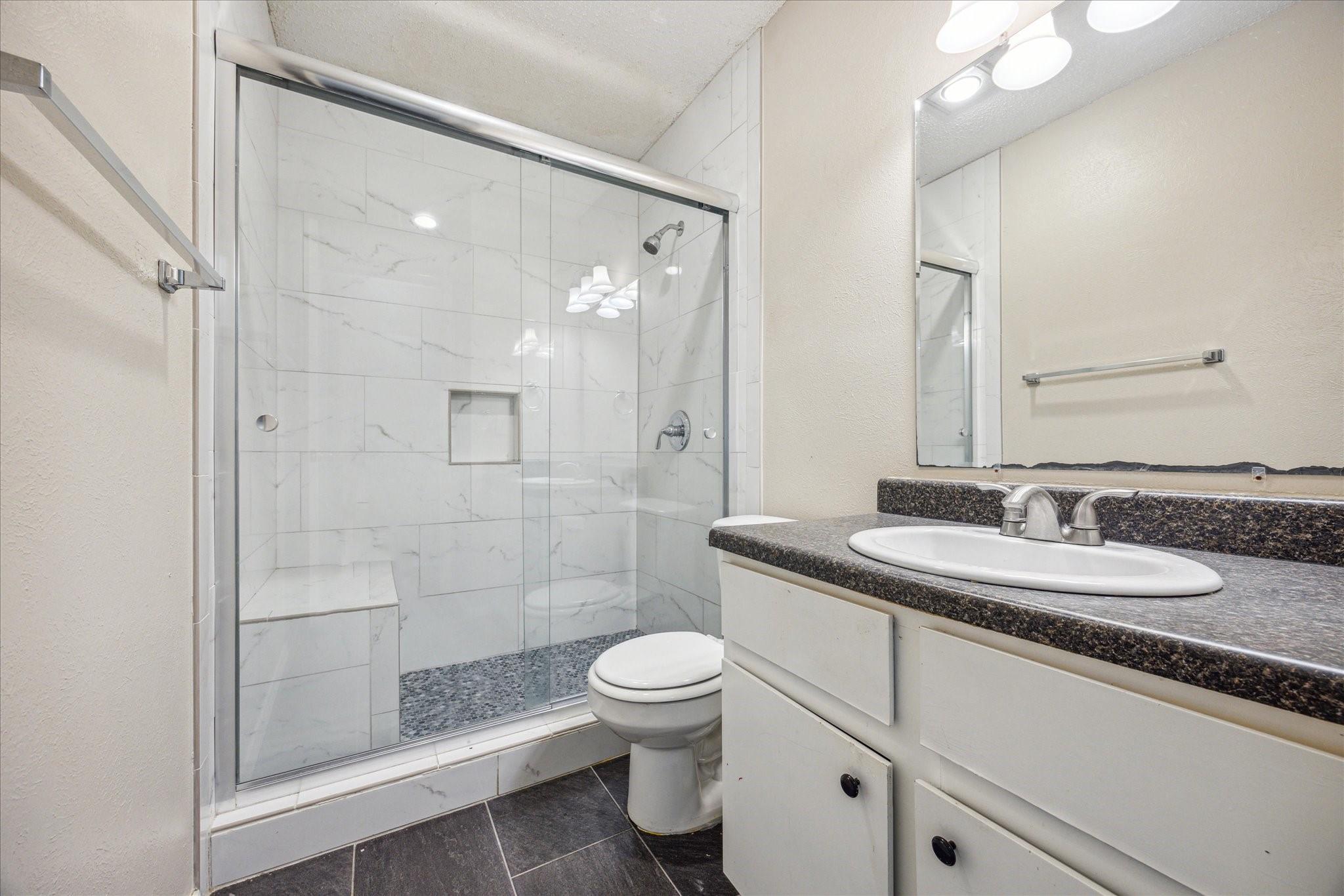 11104 Applewood Dr Property Photo 8