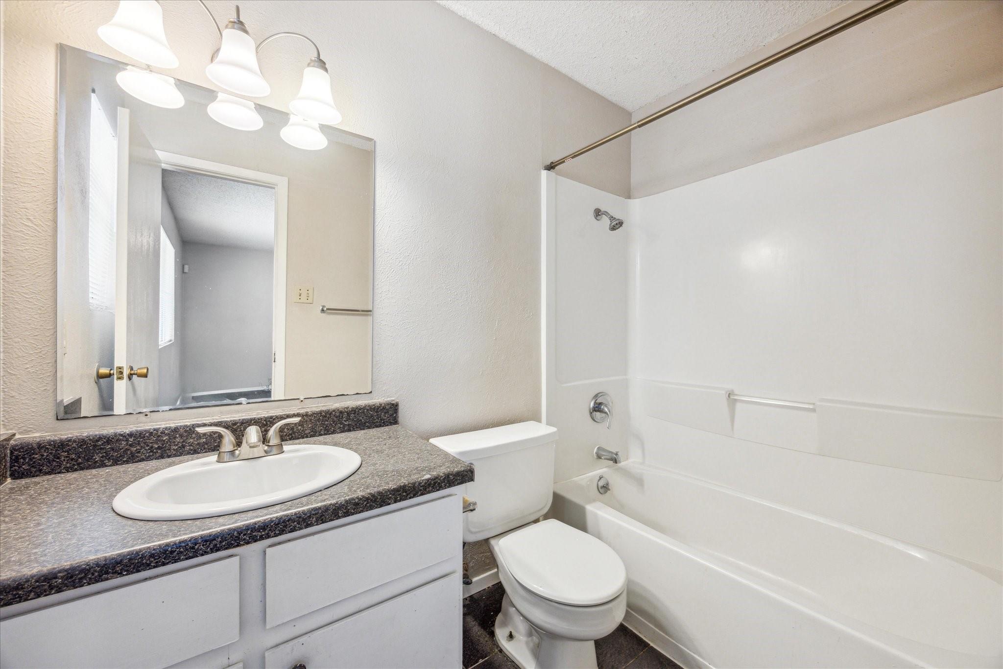 11104 Applewood Dr Property Photo 9