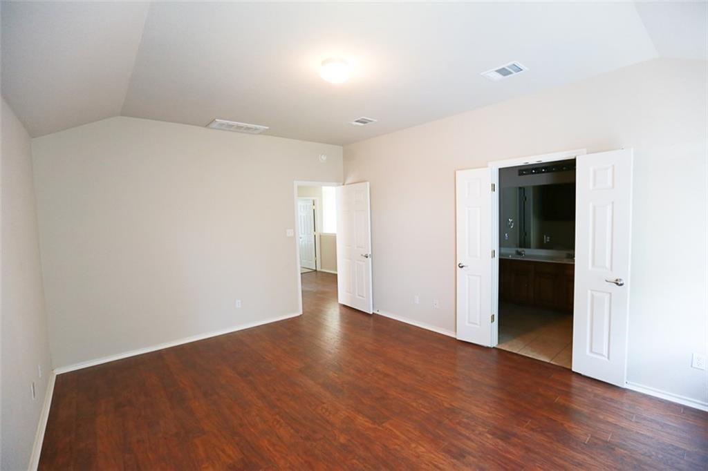2107 Charlotte Estates Dr Property Photo 14