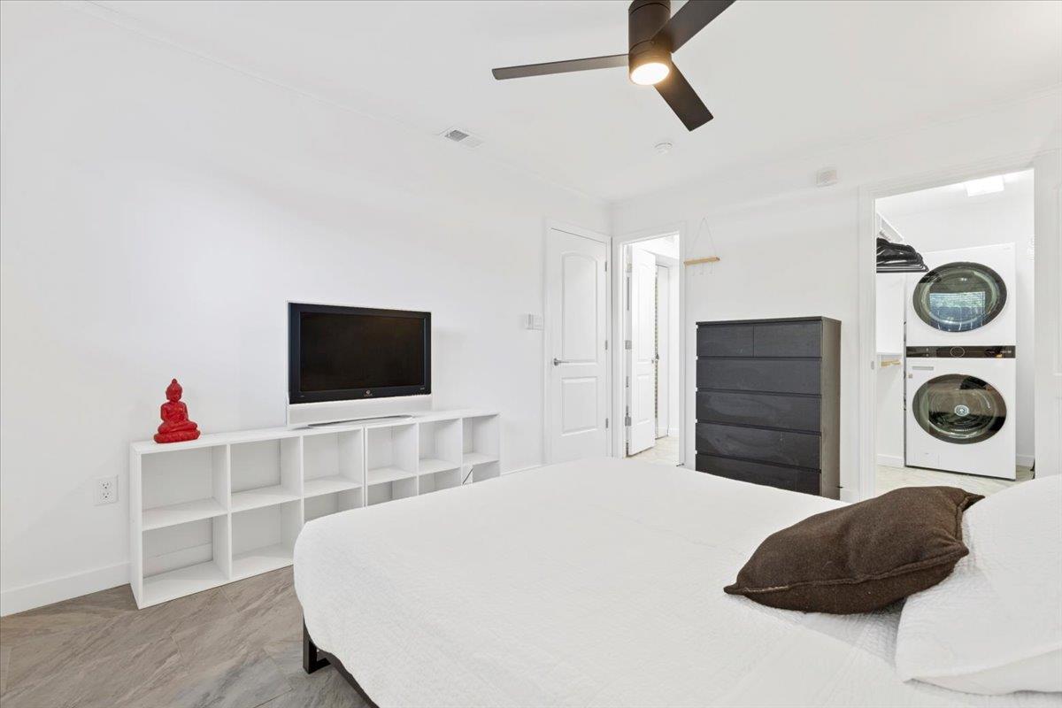 1422 Collier St #103 Property Photo 15