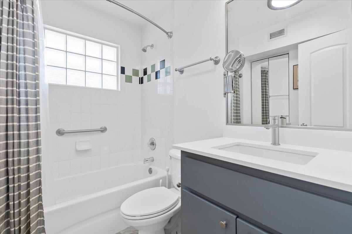 1422 Collier St #103 Property Photo 16