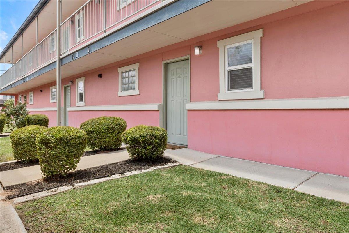 1422 Collier St #103 Property Photo 20
