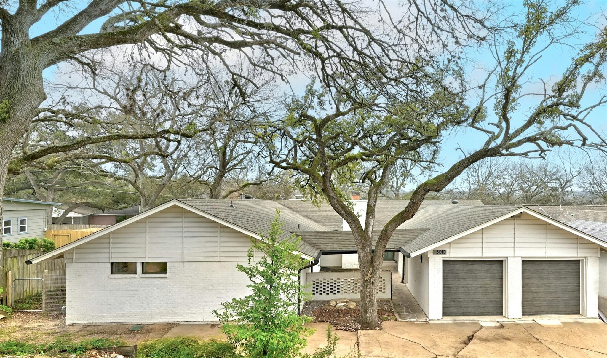 3010 Burleson Rd A Property Photo 2