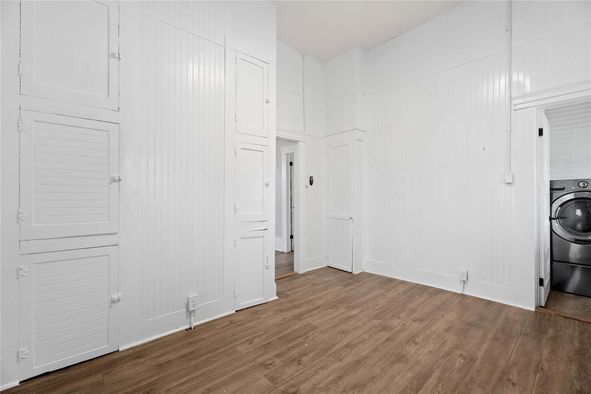 711 Bois Darc St Property Photo 12