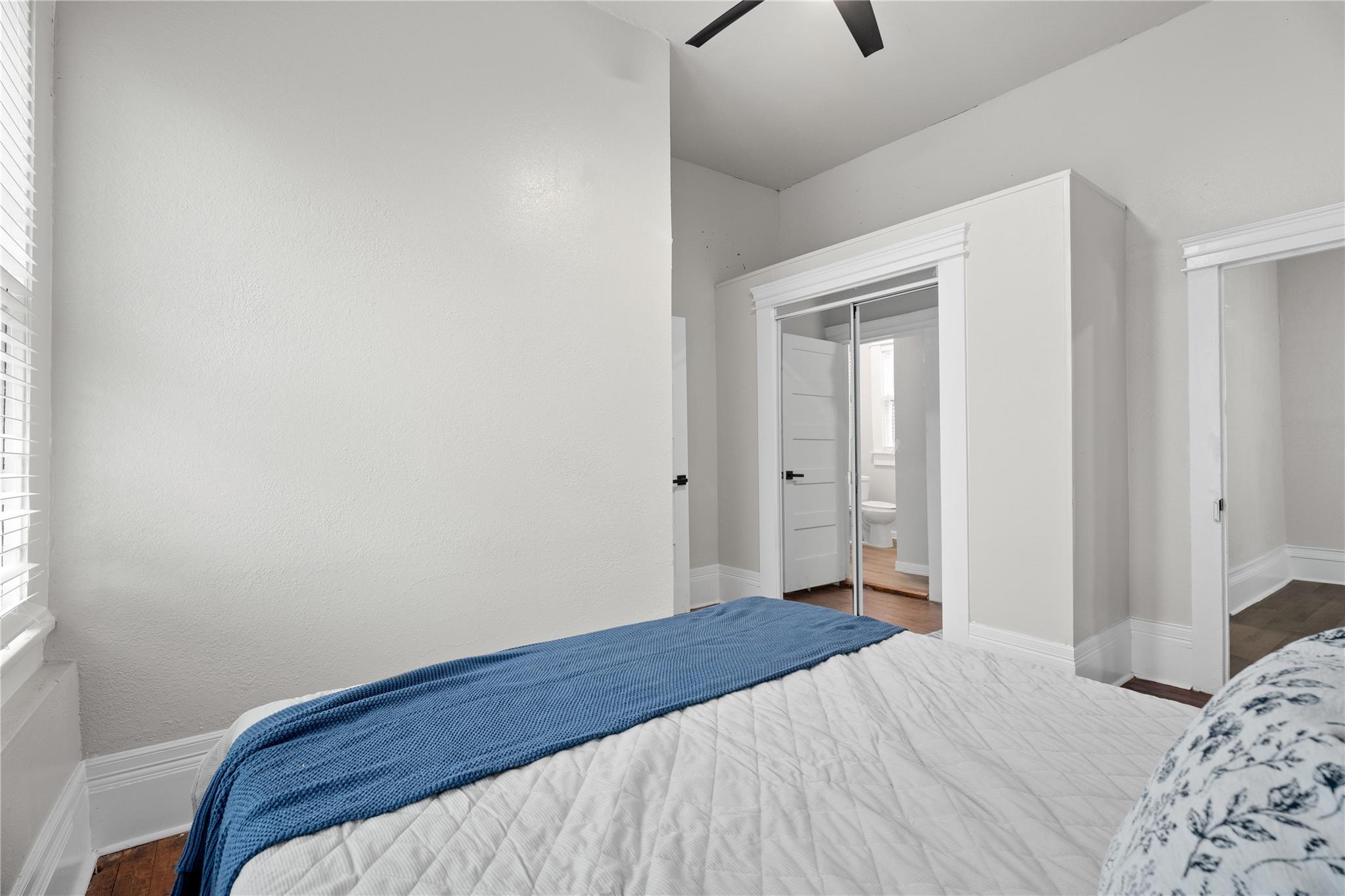 711 Bois Darc St Property Photo 17