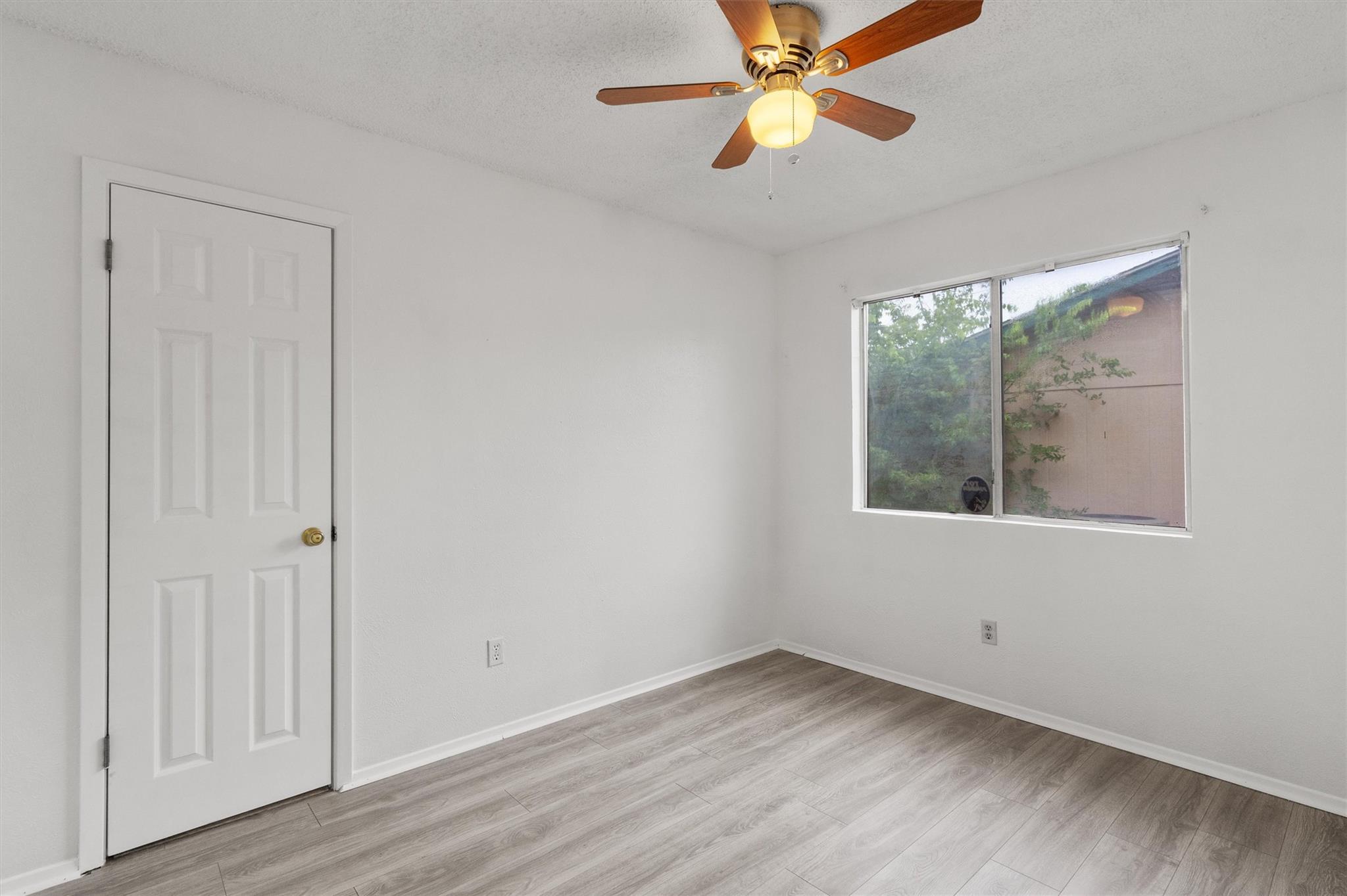 701 Riverwood Dr Property Photo 25