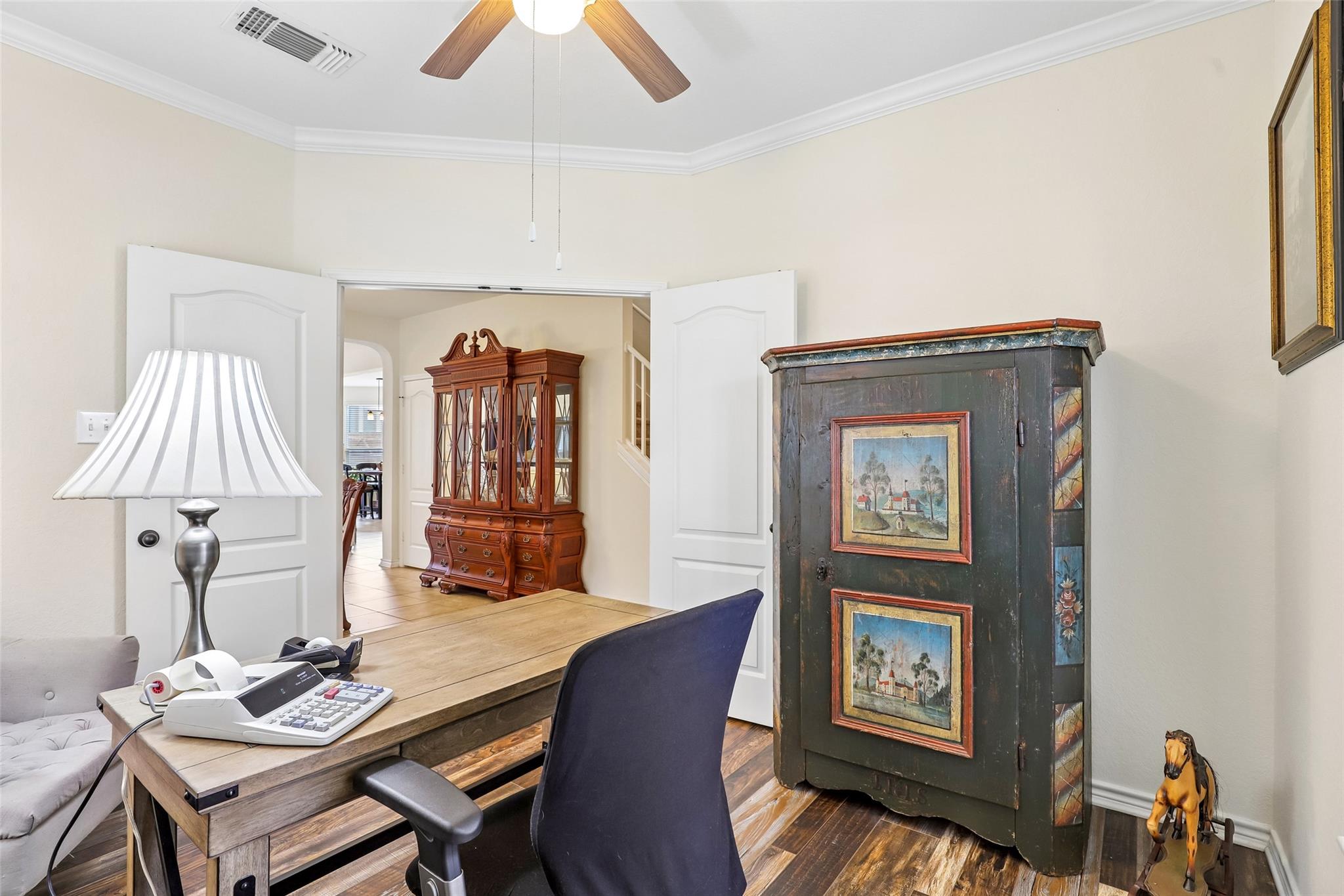 1908557 Property Photo 18