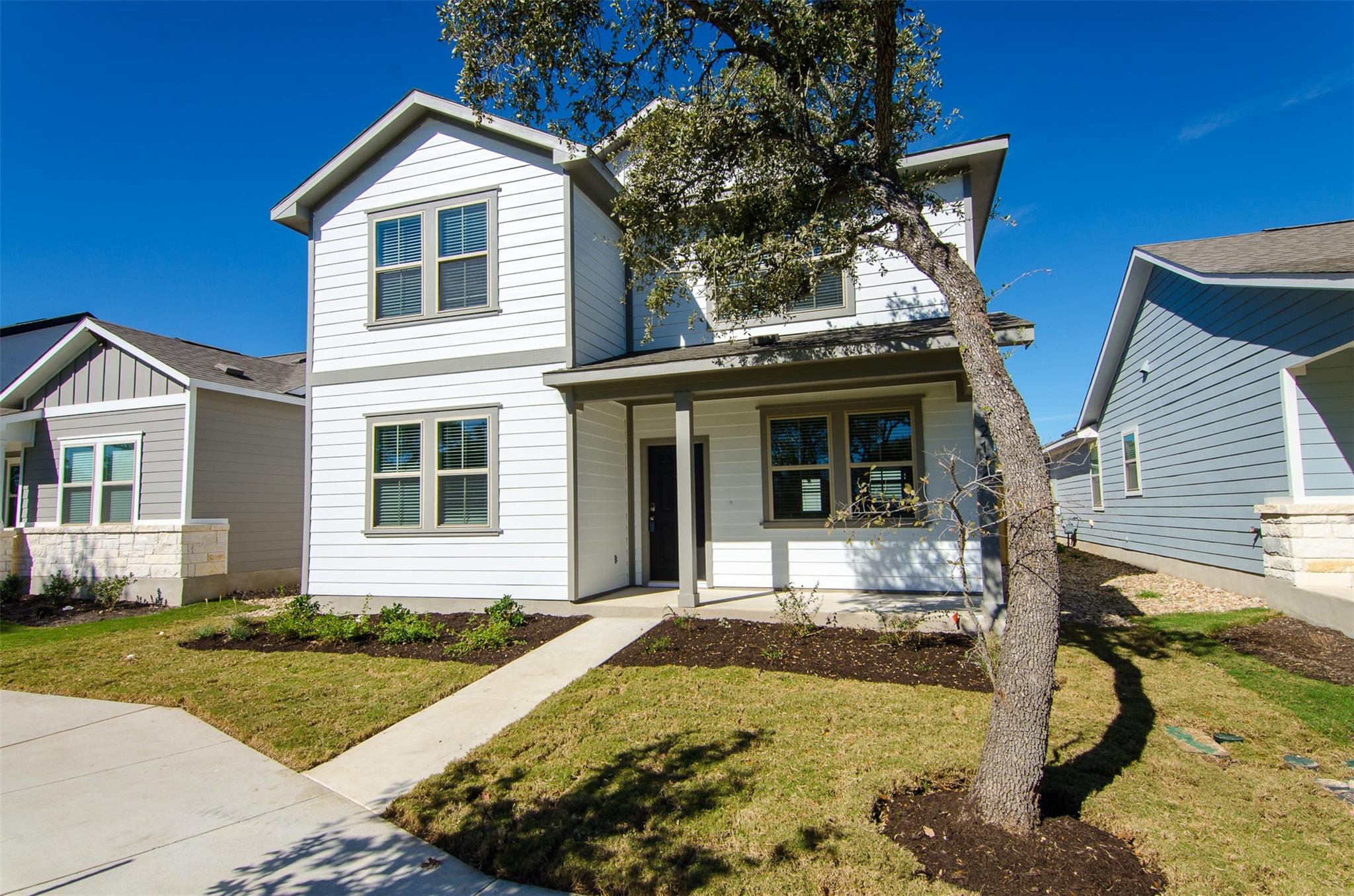2136 Pecan Island Dr Property Photo
