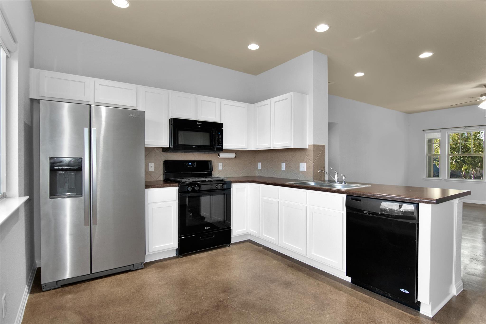 4521 Inicio Ln Property Photo 16