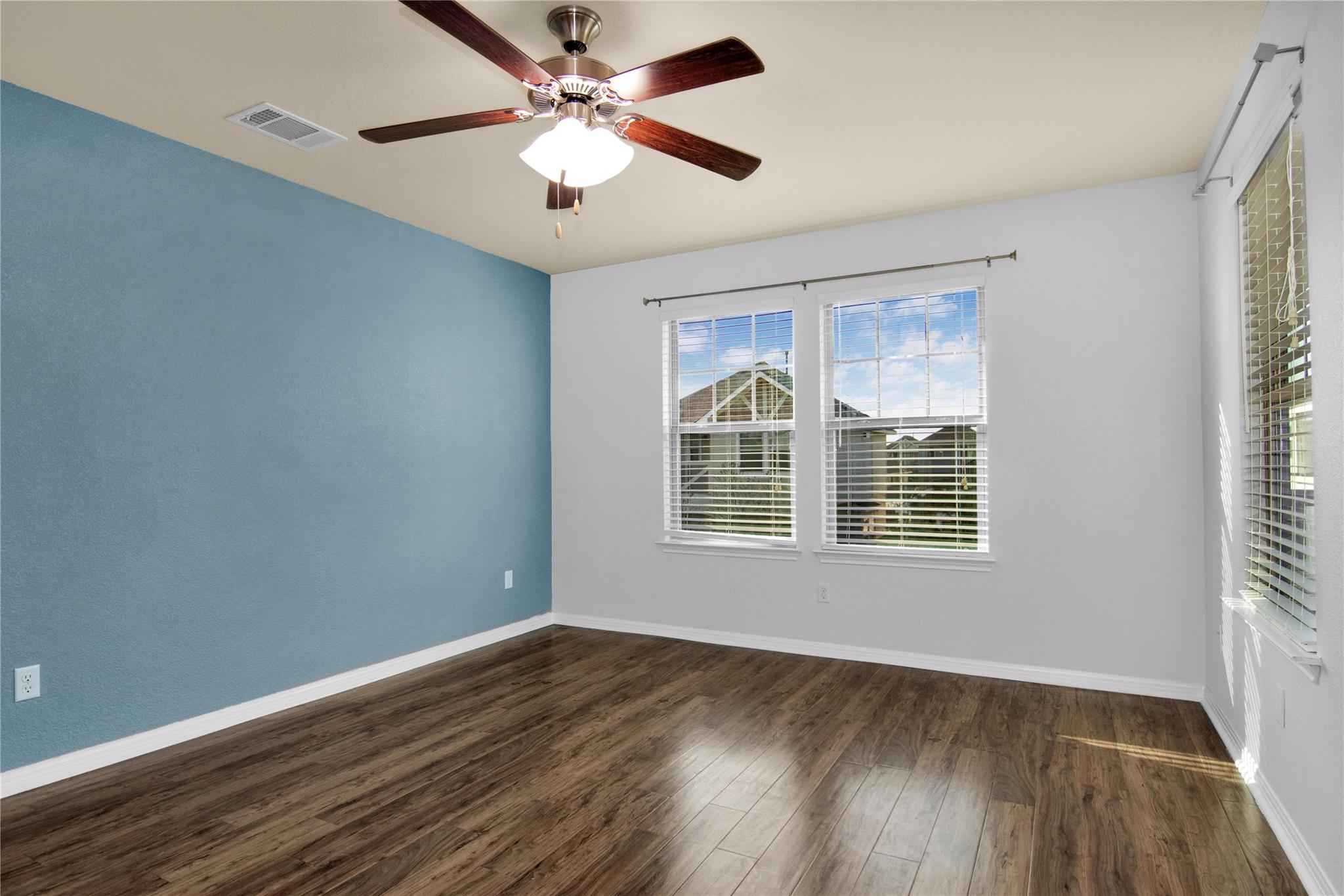 4521 Inicio Ln Property Photo 30