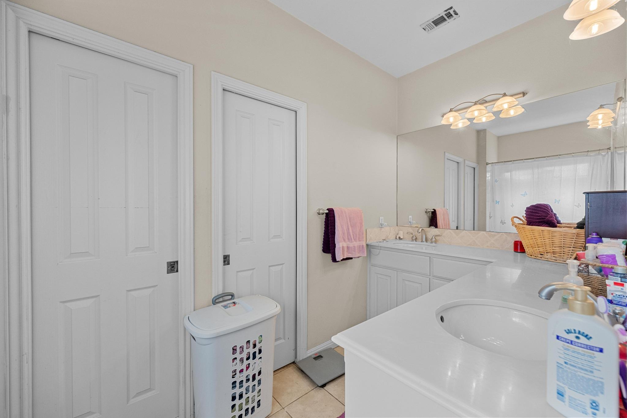 201 Loving Trl Property Photo 15