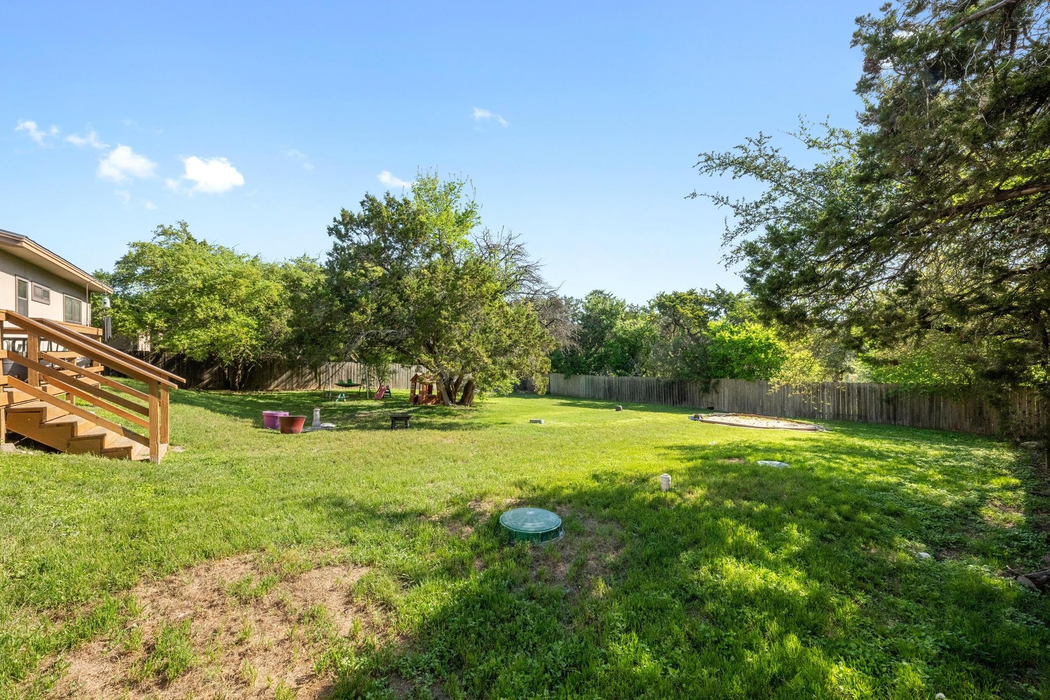 201 Loving Trl Property Photo 23
