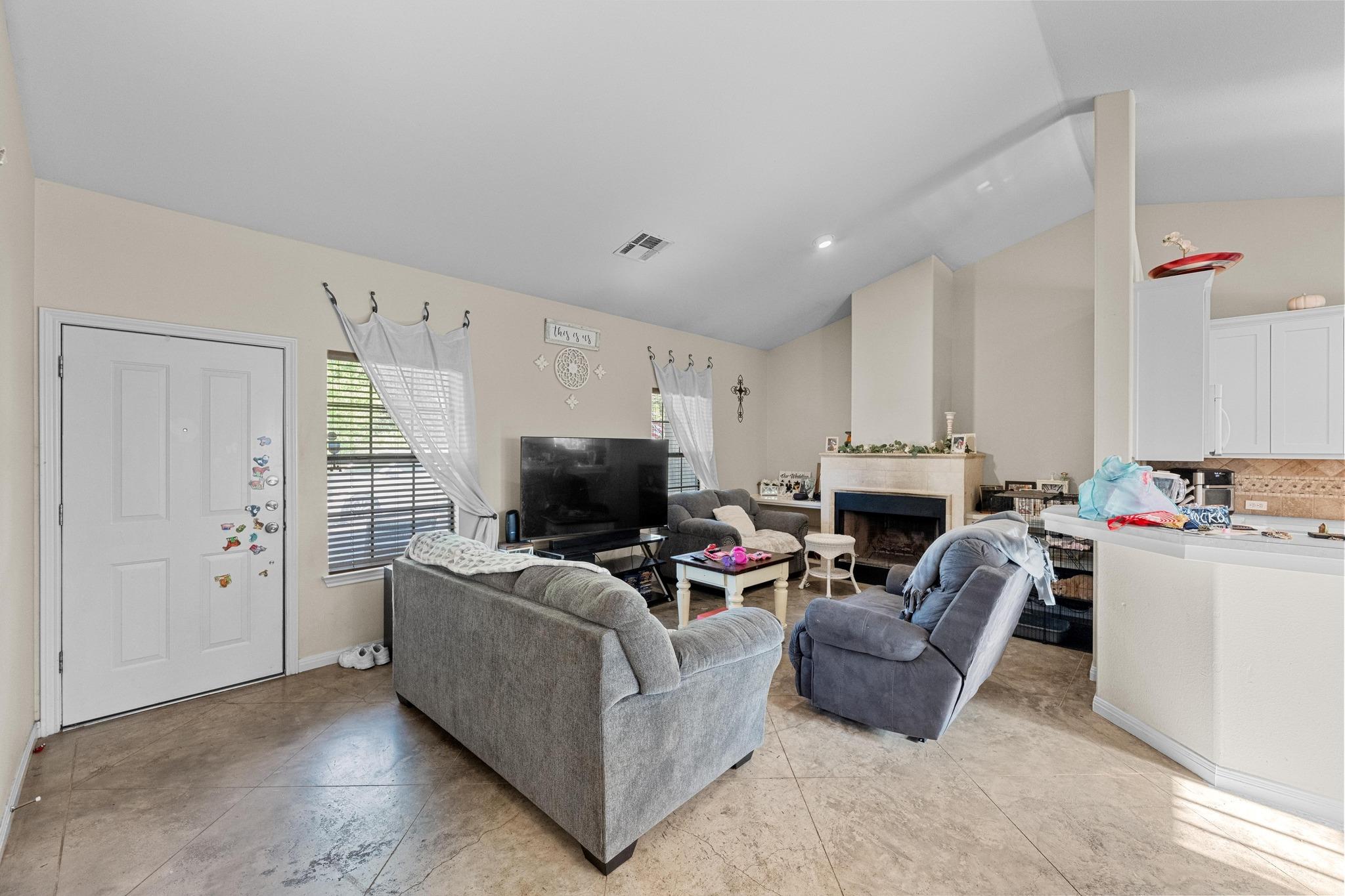 201 Loving Trl Property Photo 30