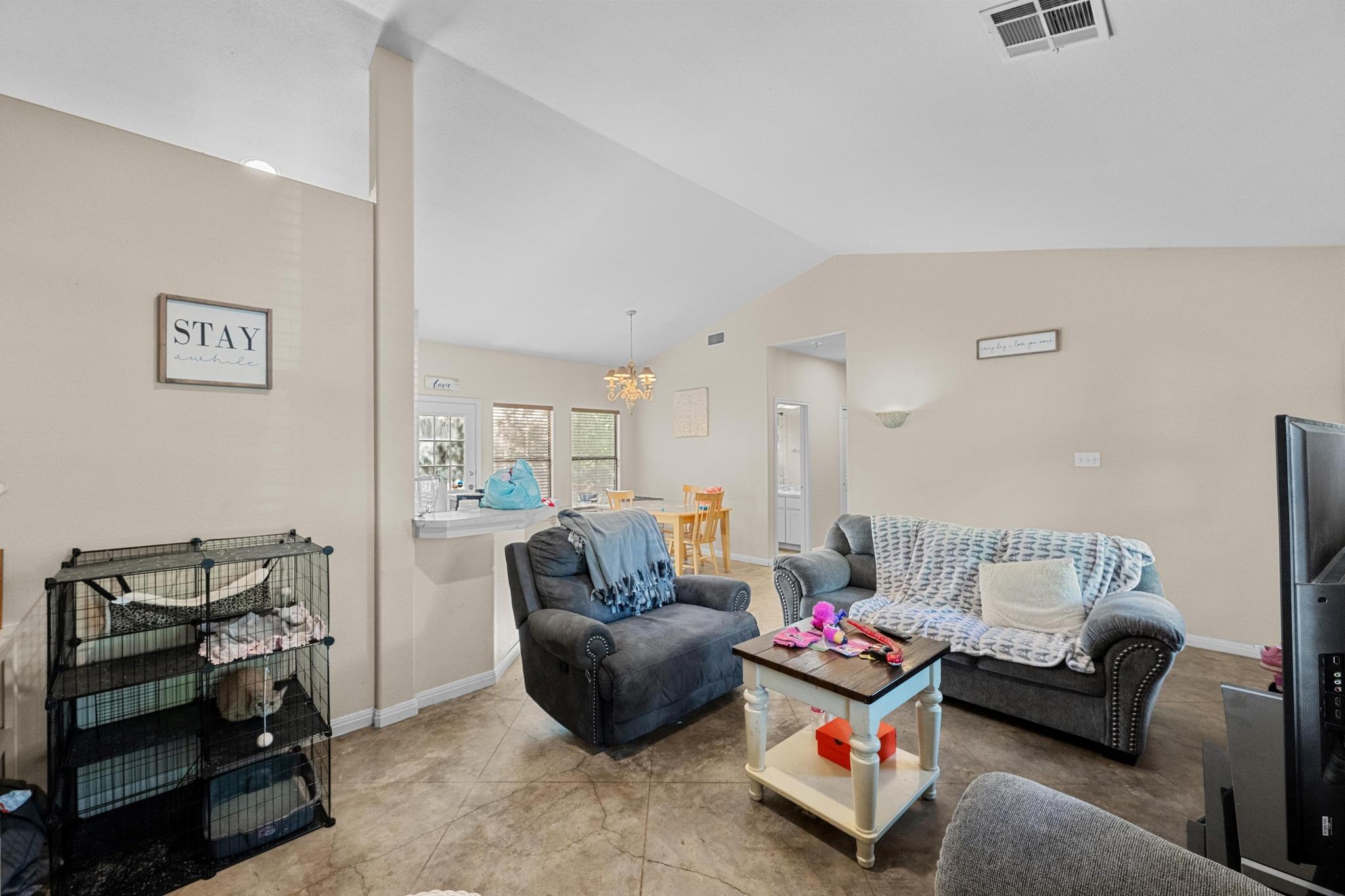 201 Loving Trl Property Photo 32