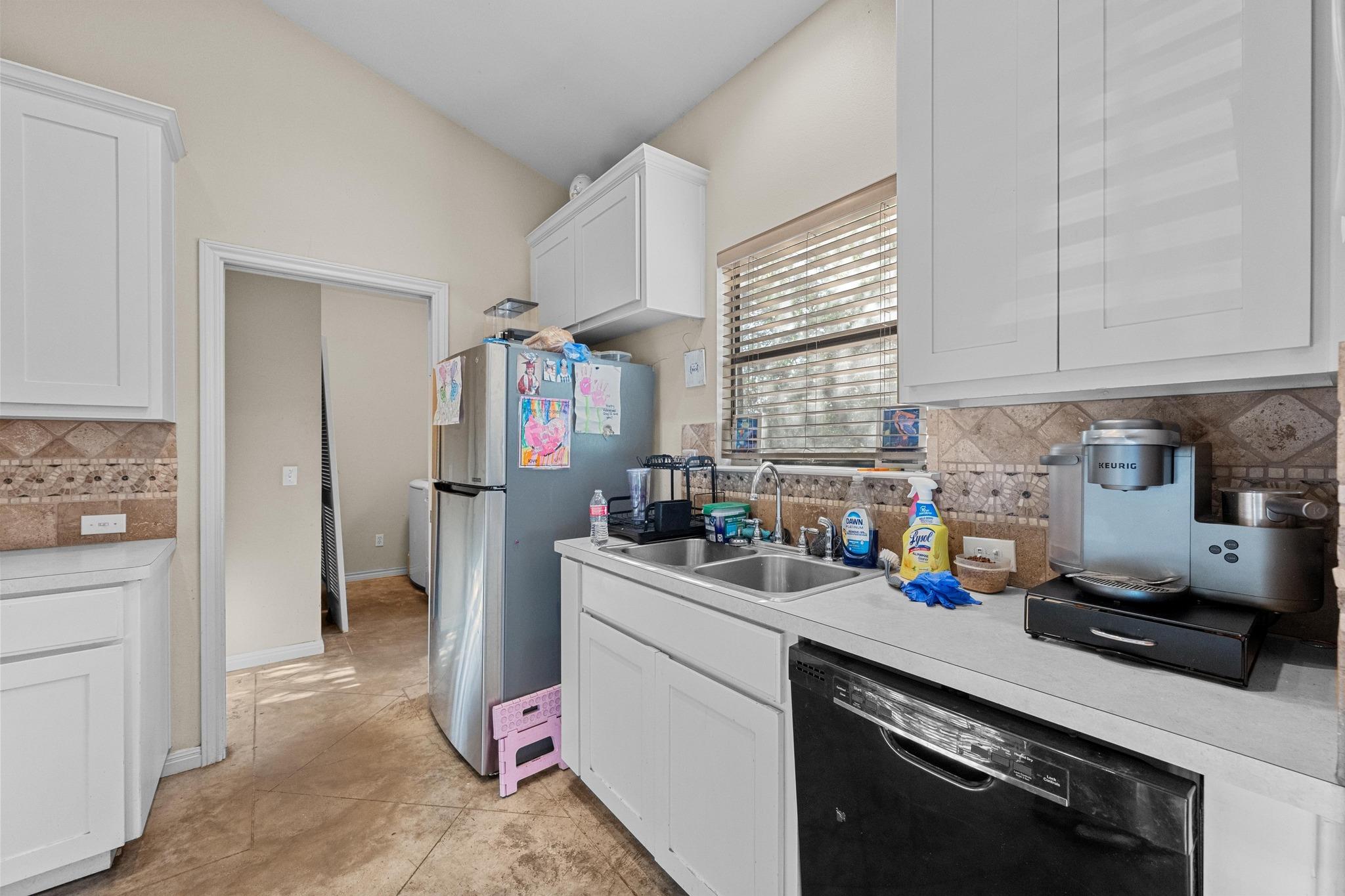201 Loving Trl Property Photo 34