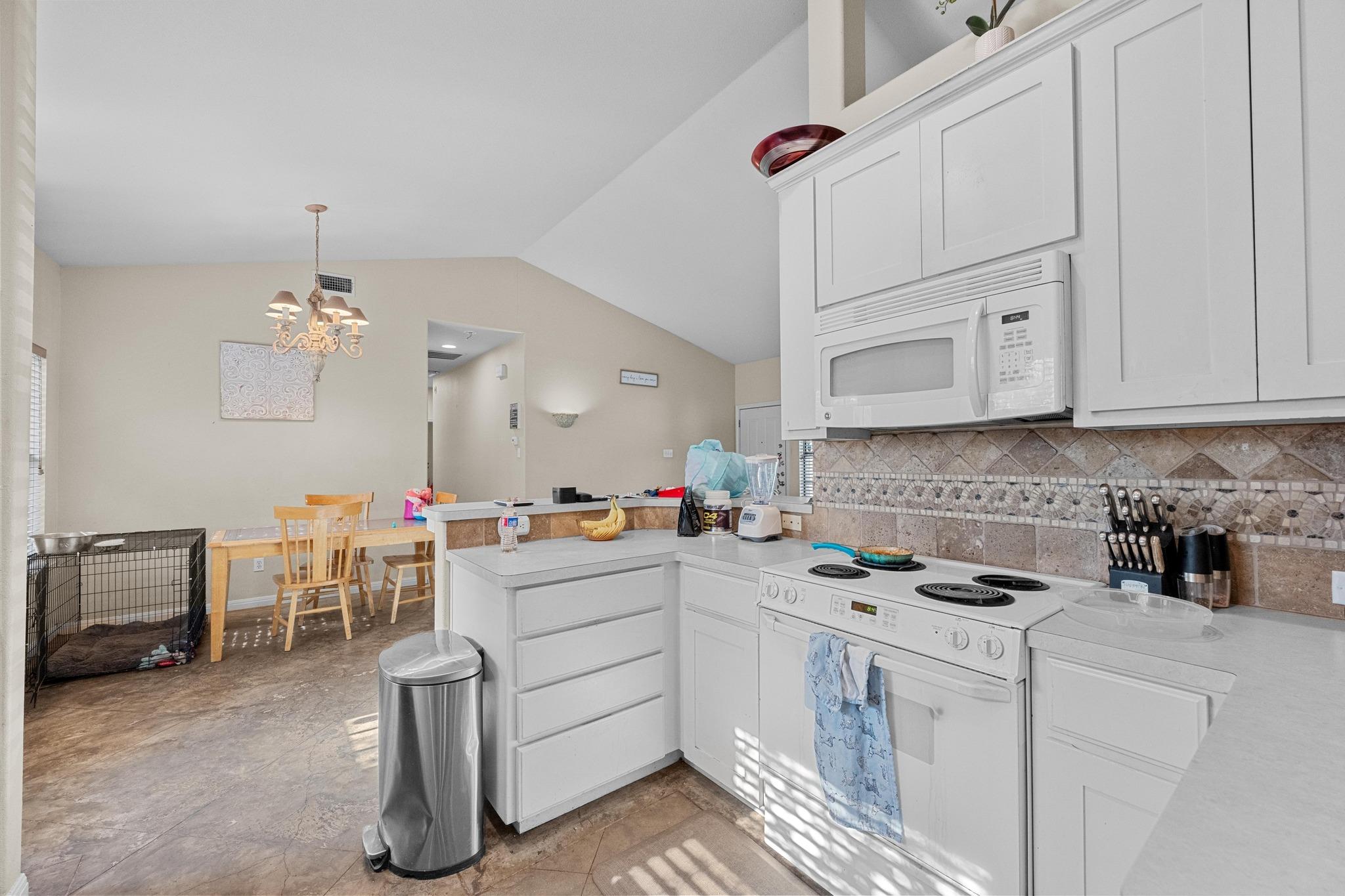 201 Loving Trl Property Photo 35