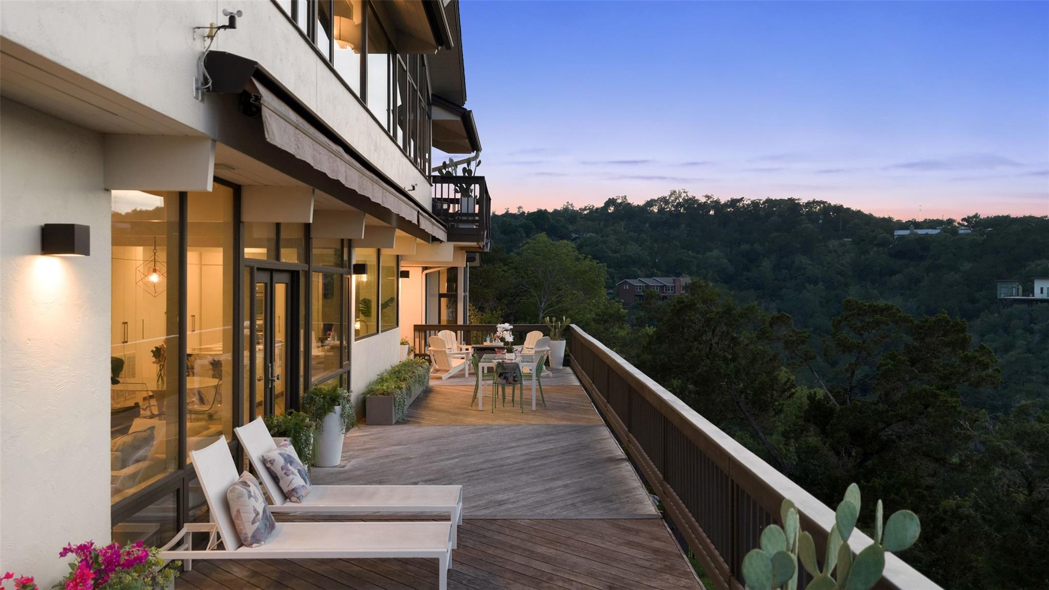 6 Wren Valley Cv Property Photo 6