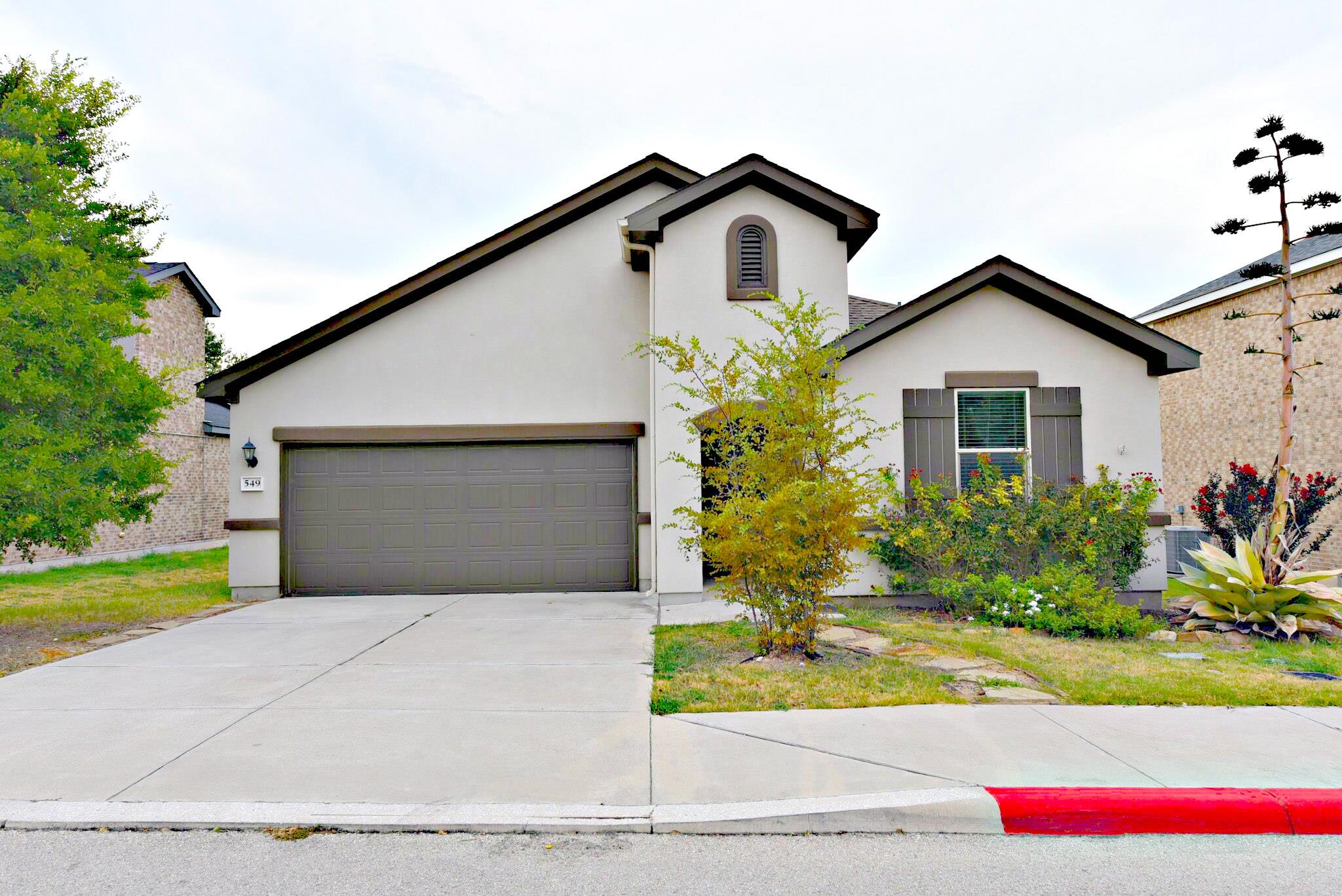 549 John Muir Trl Property Photo 1