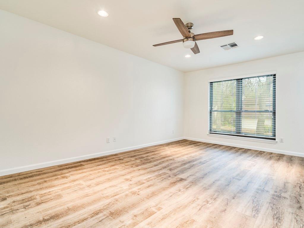 8305 Summer Side Dr #165 Property Photo 5