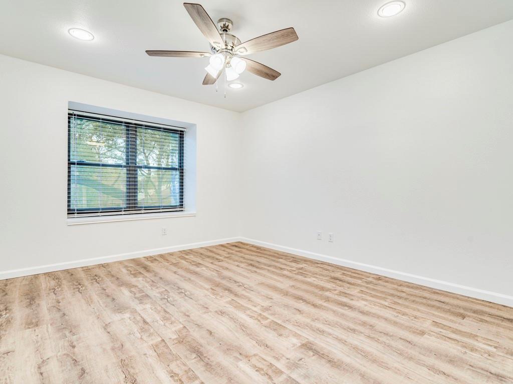 8305 Summer Side Dr #165 Property Photo 11