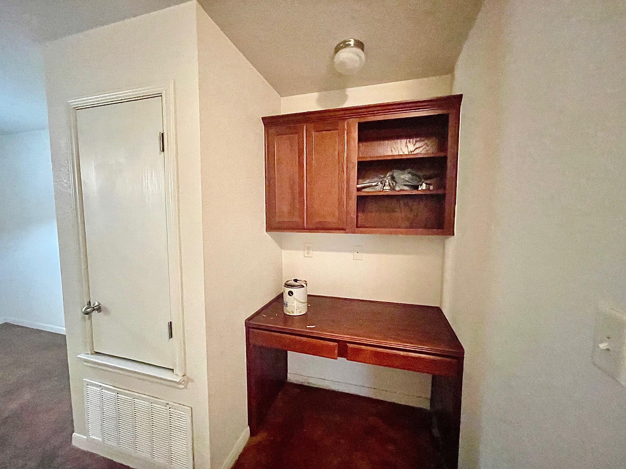 5018 205 Loop #b Property Photo 16