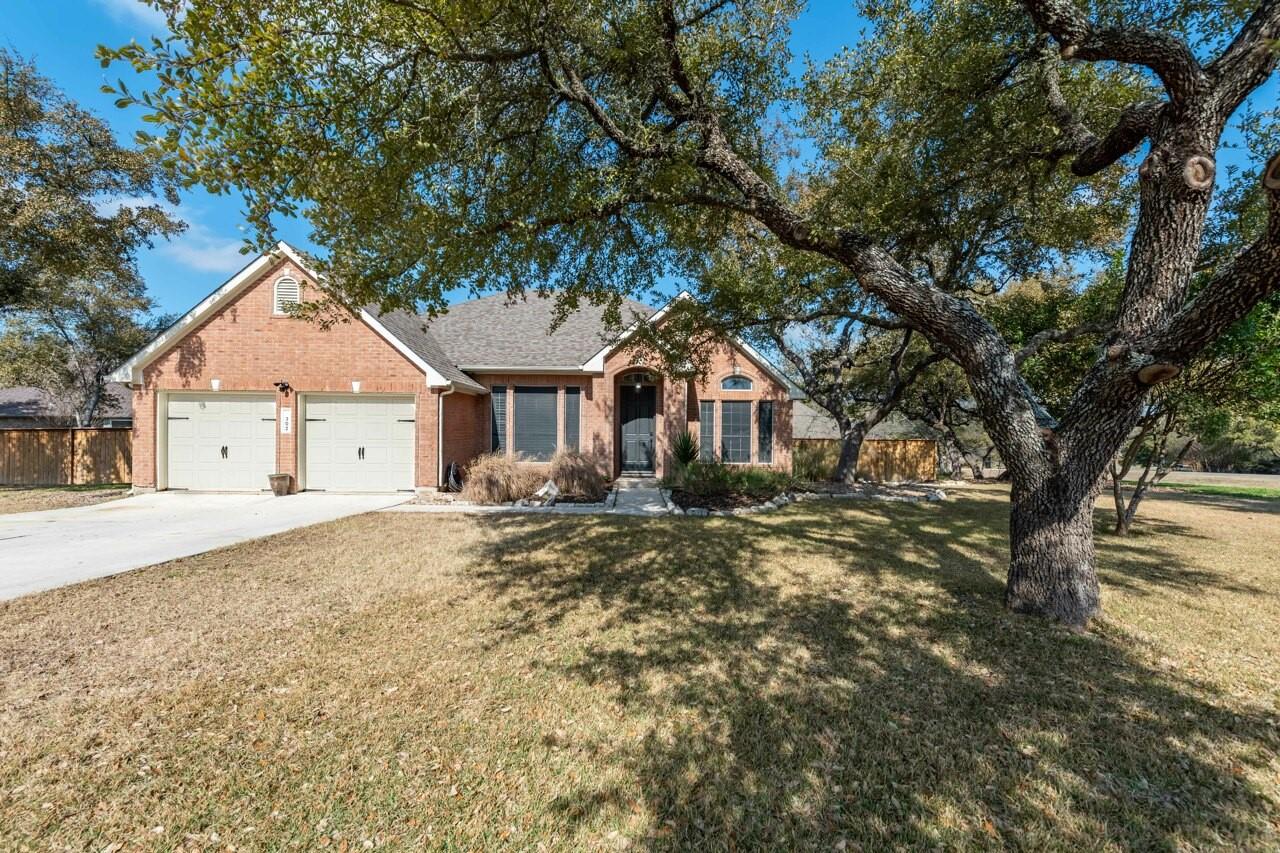 302 Fox Glove Dr Property Photo 2