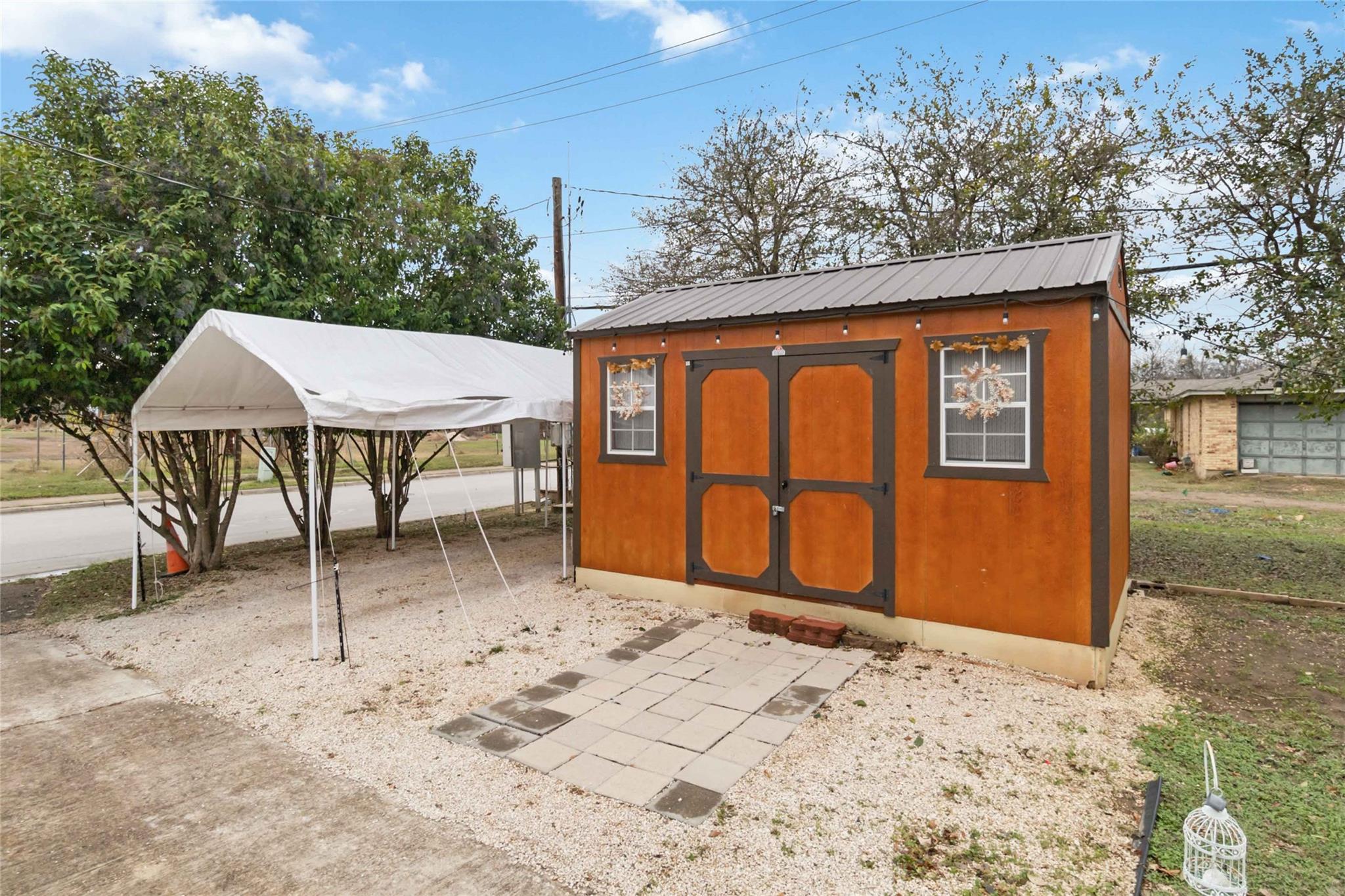 1401 Harper Dr Property Photo 4