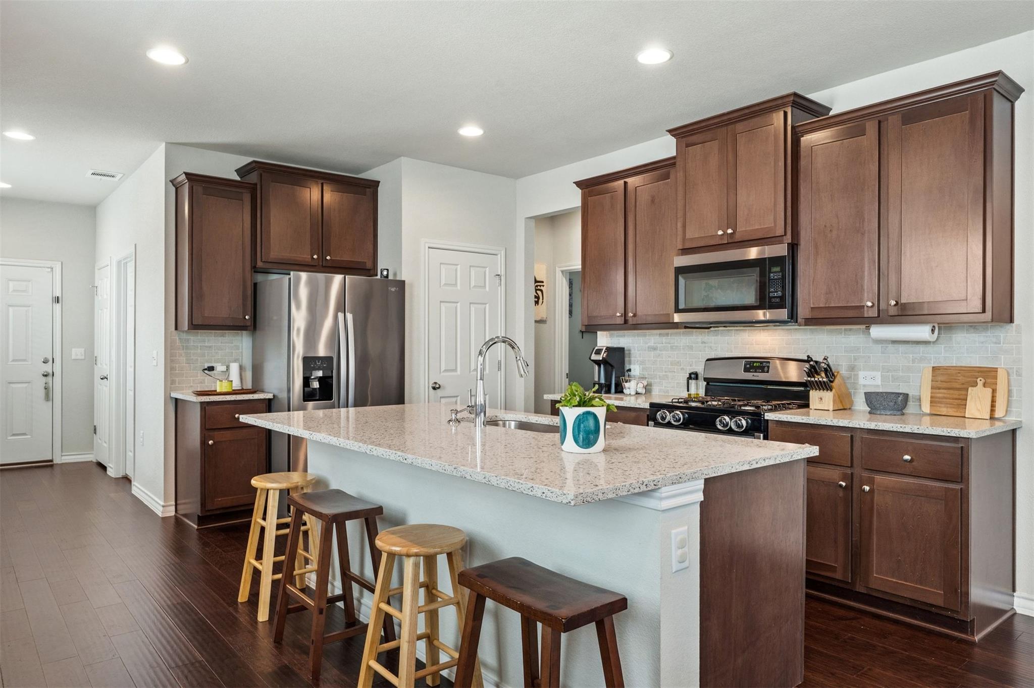 11917 Cimaizon Dr Property Photo 4